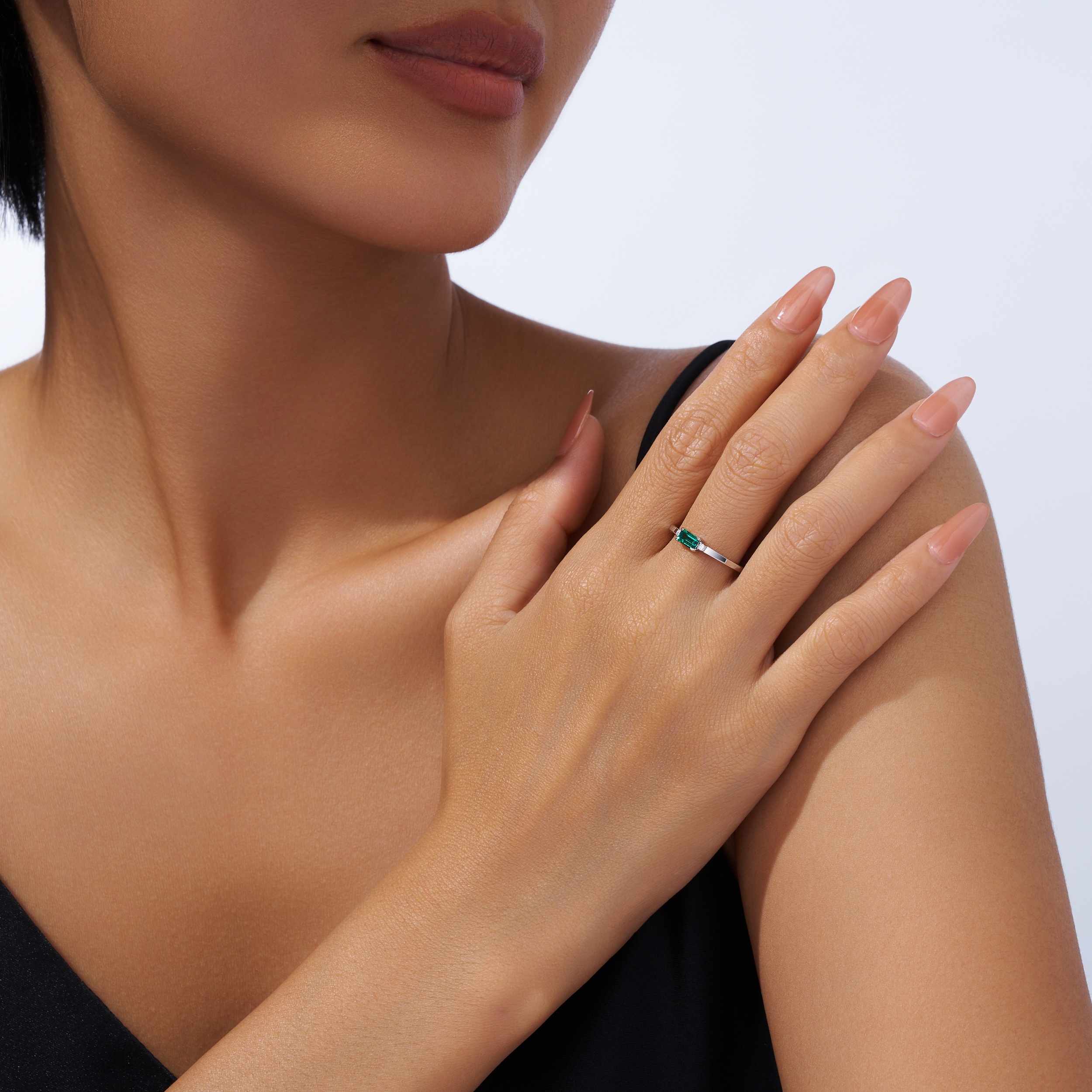 1.5g Silver Platinum Plated Ring Octagon Cut Lab Grown Emerald Band Dainty Minimalist