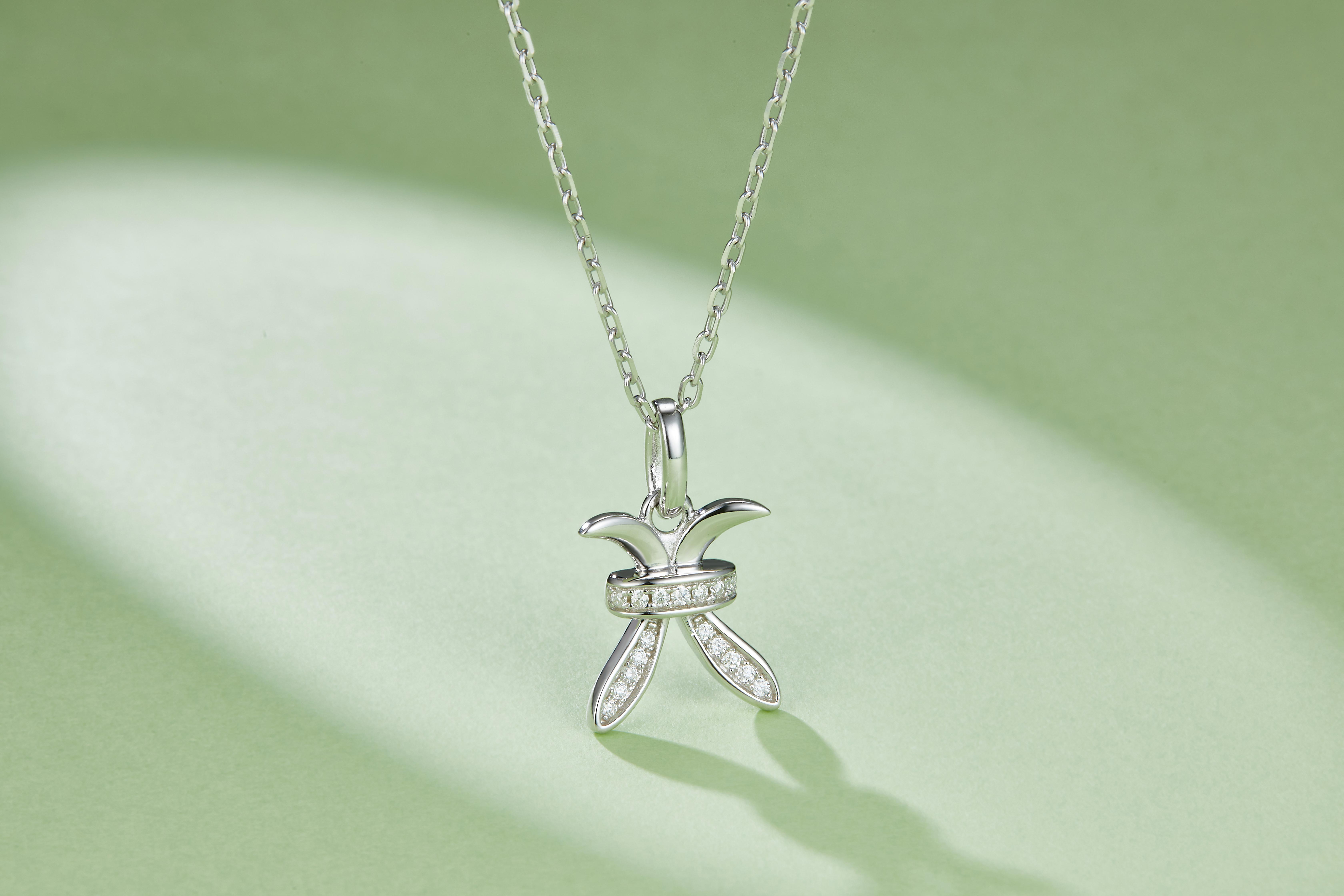 12 Zodiac Signs - Pisces, Set With Top-quality Moissanite, Luxurious And Fashionable Light