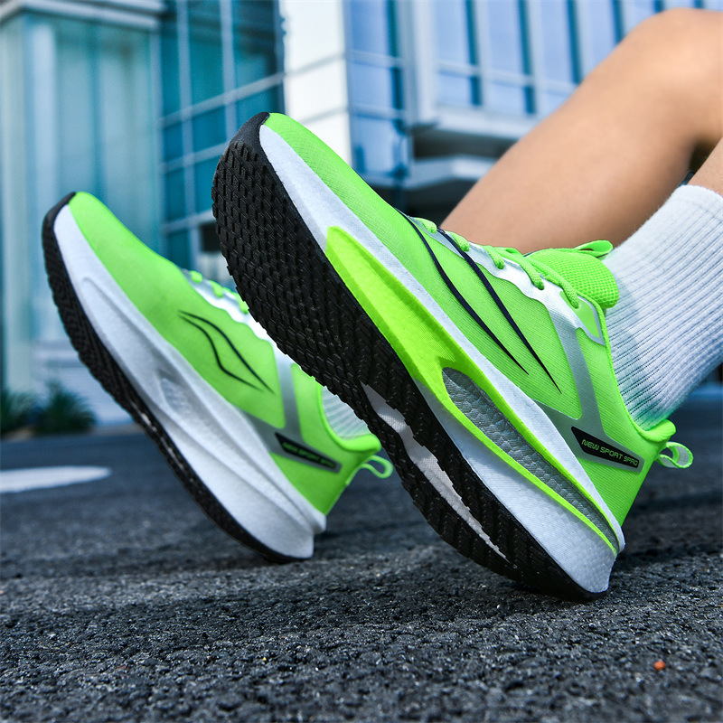 2026 New Men's Shoes Mesh Running Shoes, Thick-Soled Height-Increasing Sneakers, Versatile