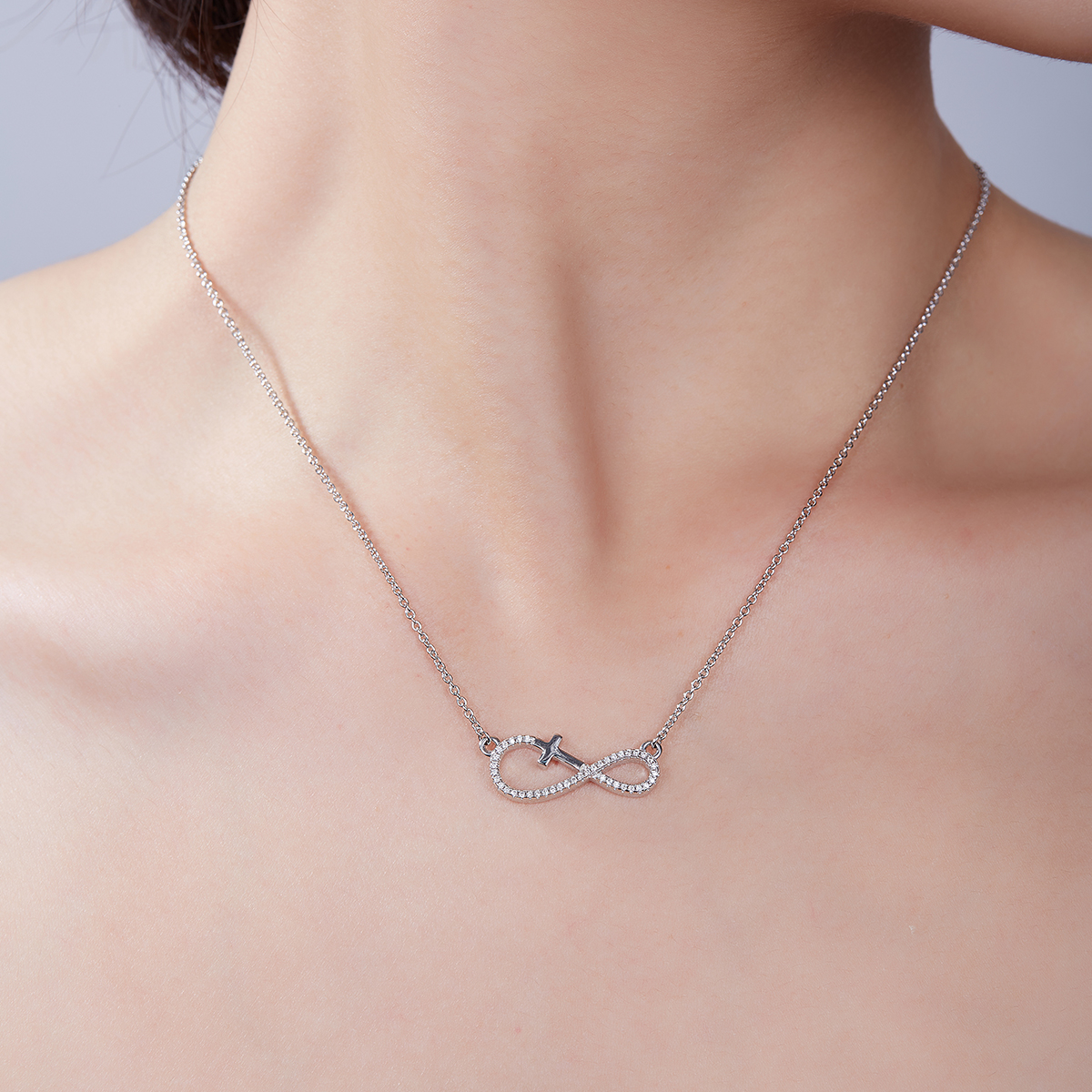 3.4g Sterling Silver Moissanite Infinity Cross Necklace 45cm 41 Stone Pendant With GRA