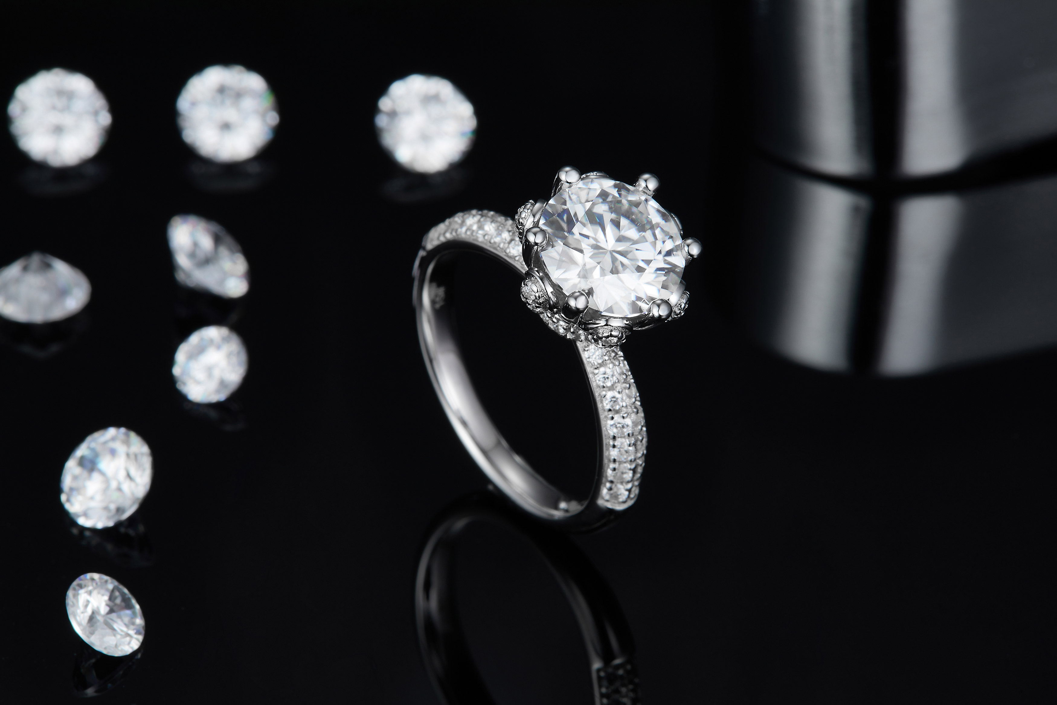 A 3-carat Luxury And Fashionable Light Luxury Jewelry Silver Ring Set With Top-quality