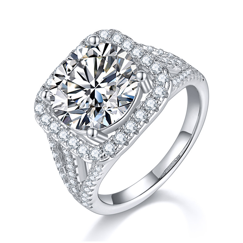 A 5-carat Luxury And Fashionable Light Luxury Jewelry Silver Ring Set With Top-quality