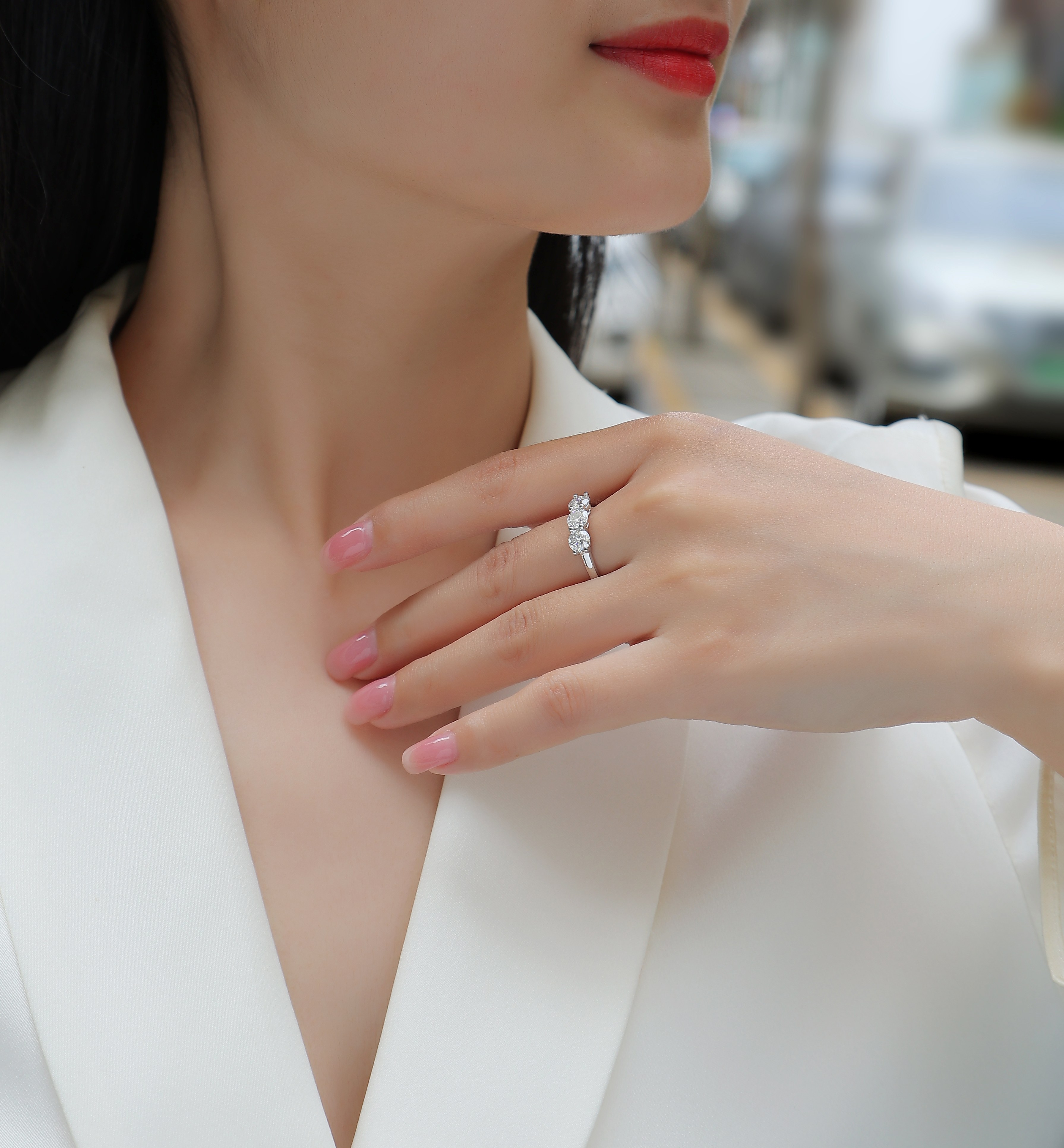 A Love Reborn Three Times - A Wedding Ring Set With 0.5-carat Top-quality Moissanite