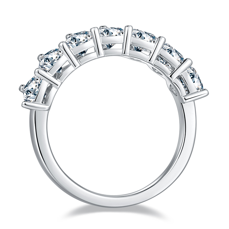 A Luxurious And Fashionable Light Luxury Jewelry Silver Ring Set With Top-quality