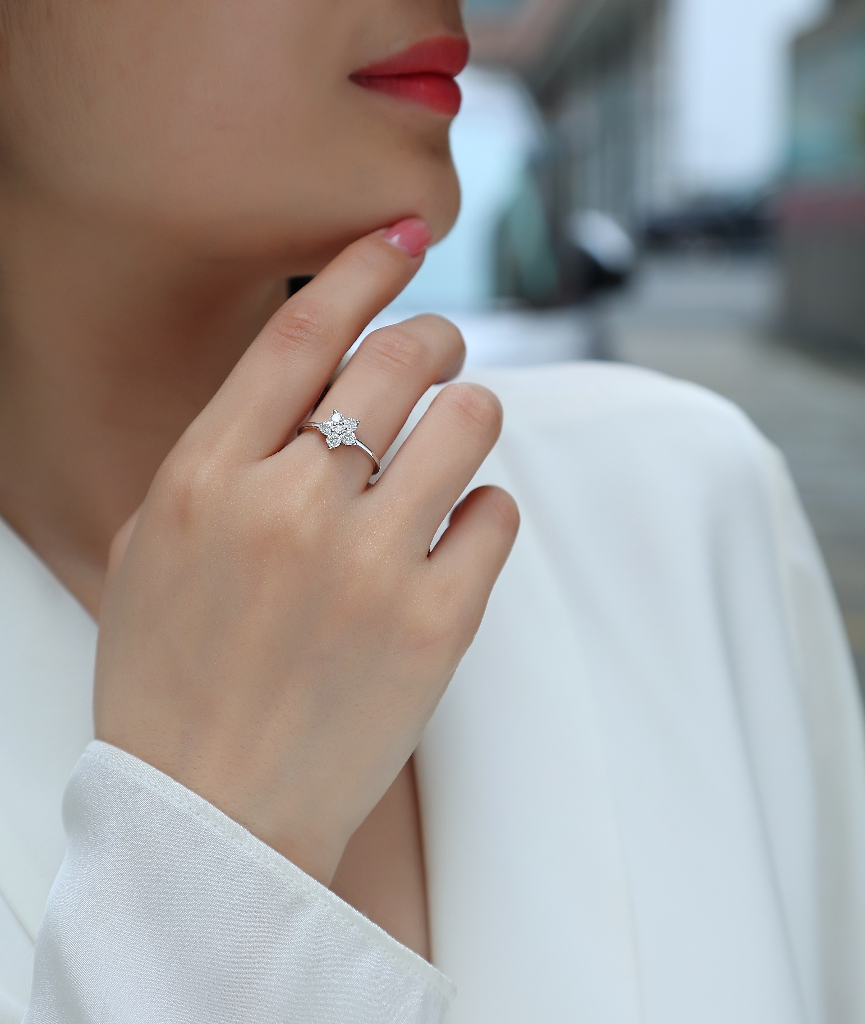 A Luxurious And Fashionable Light Luxury Jewelry Silver Ring Set With Top-quality
