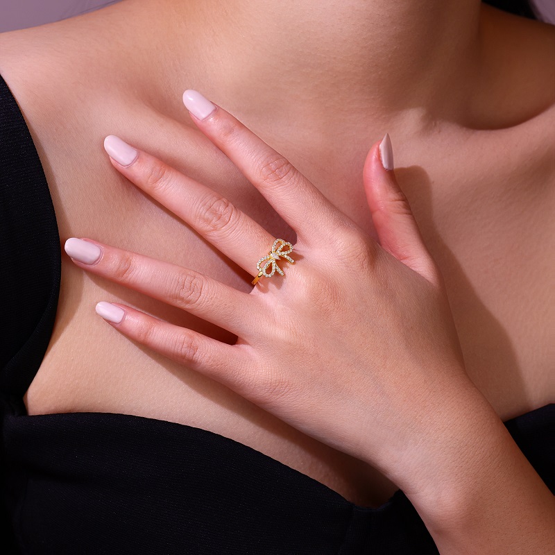 A Luxurious And Fashionable Light Luxury Jewelry Silver Ring Set With Top-quality