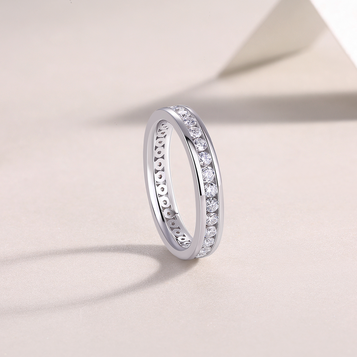 A Luxurious And Fashionable Light Luxury Jewelry Silver Ring Set With Top-quality