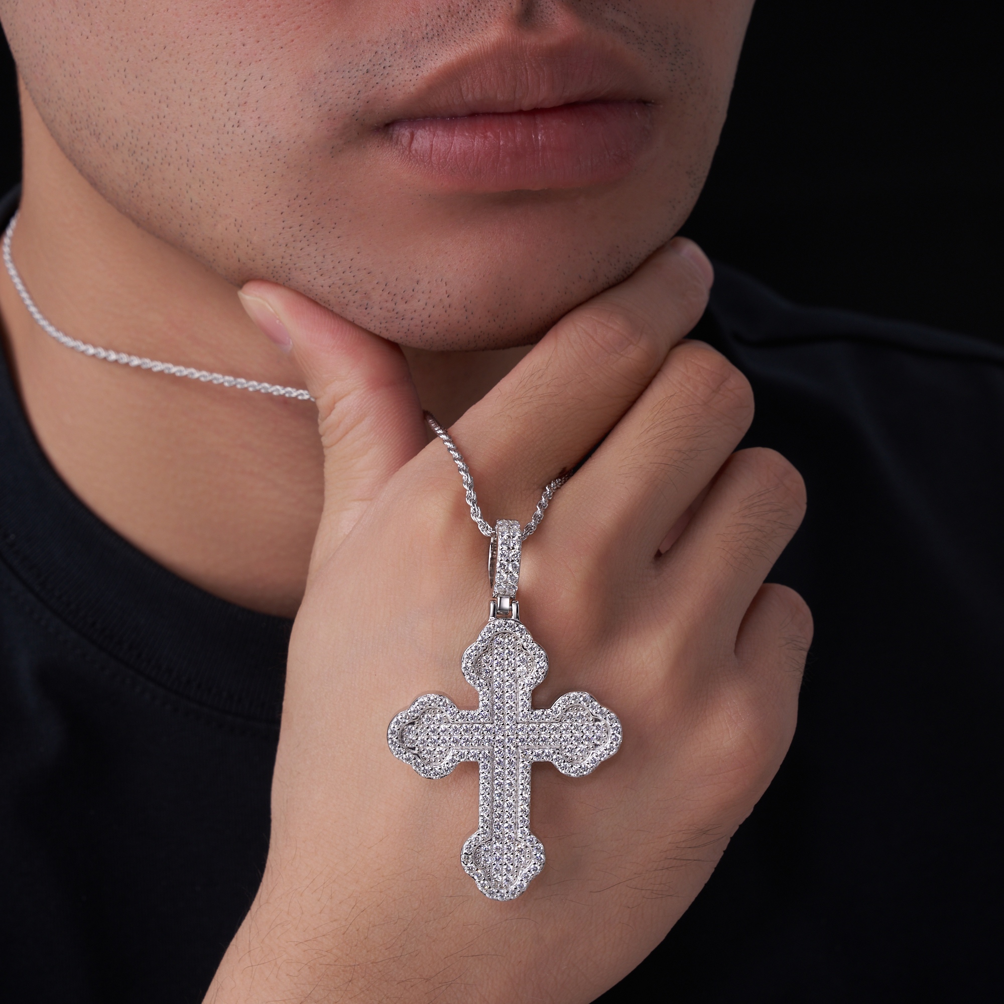 A Luxurious And Fashionable Minimalist Jewelry Pendant Necklace Set With Top-quality
