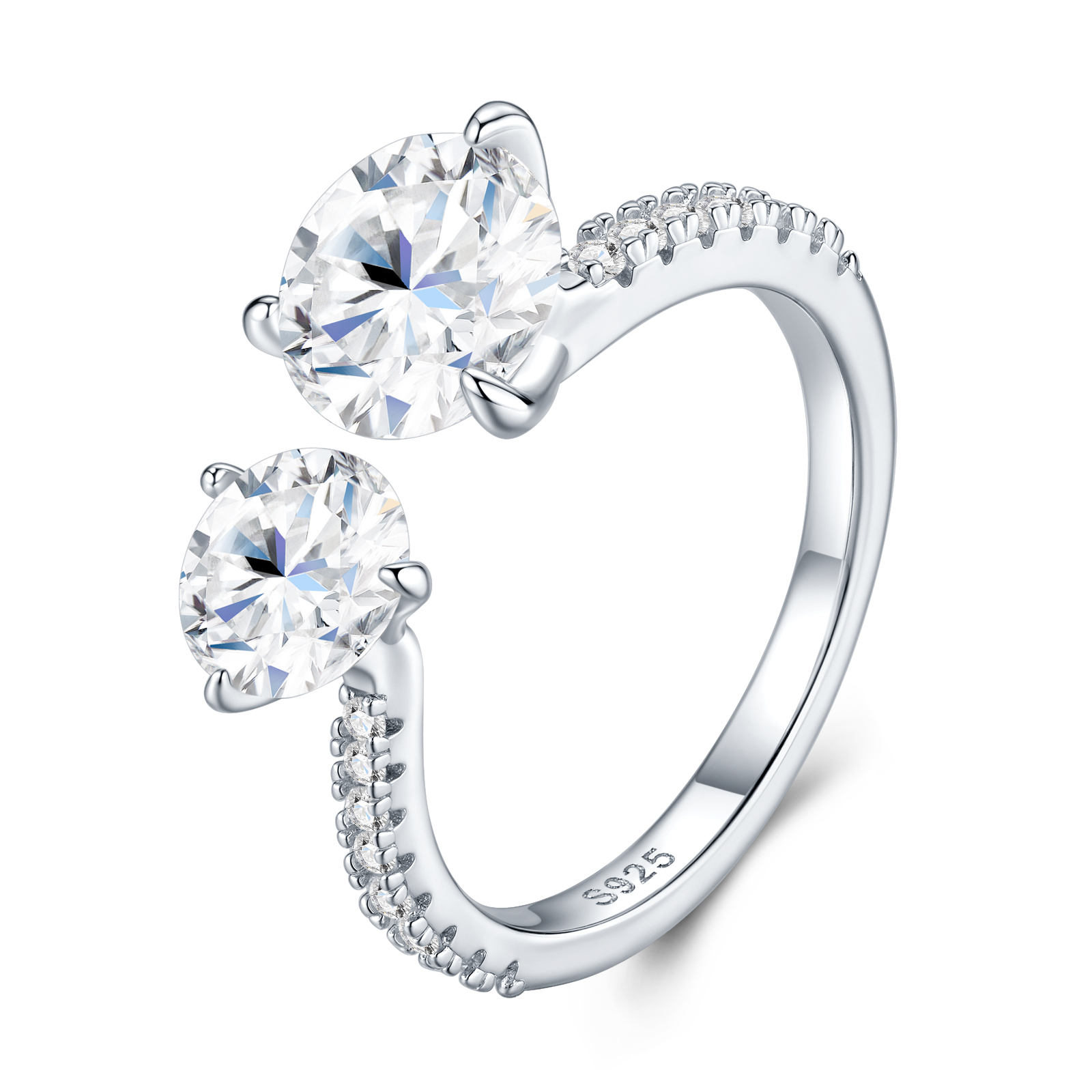 A Luxurious And Fashionable Minimalist Jewelry Ring Featuring Top-quality Moissanite, Made