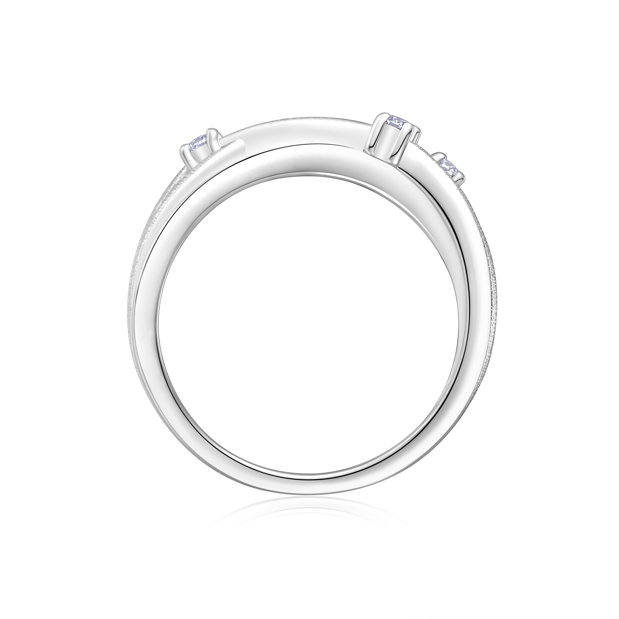 A Luxurious And Fashionable Minimalist Jewelry Ring Featuring Top-quality Moissanite, Made
