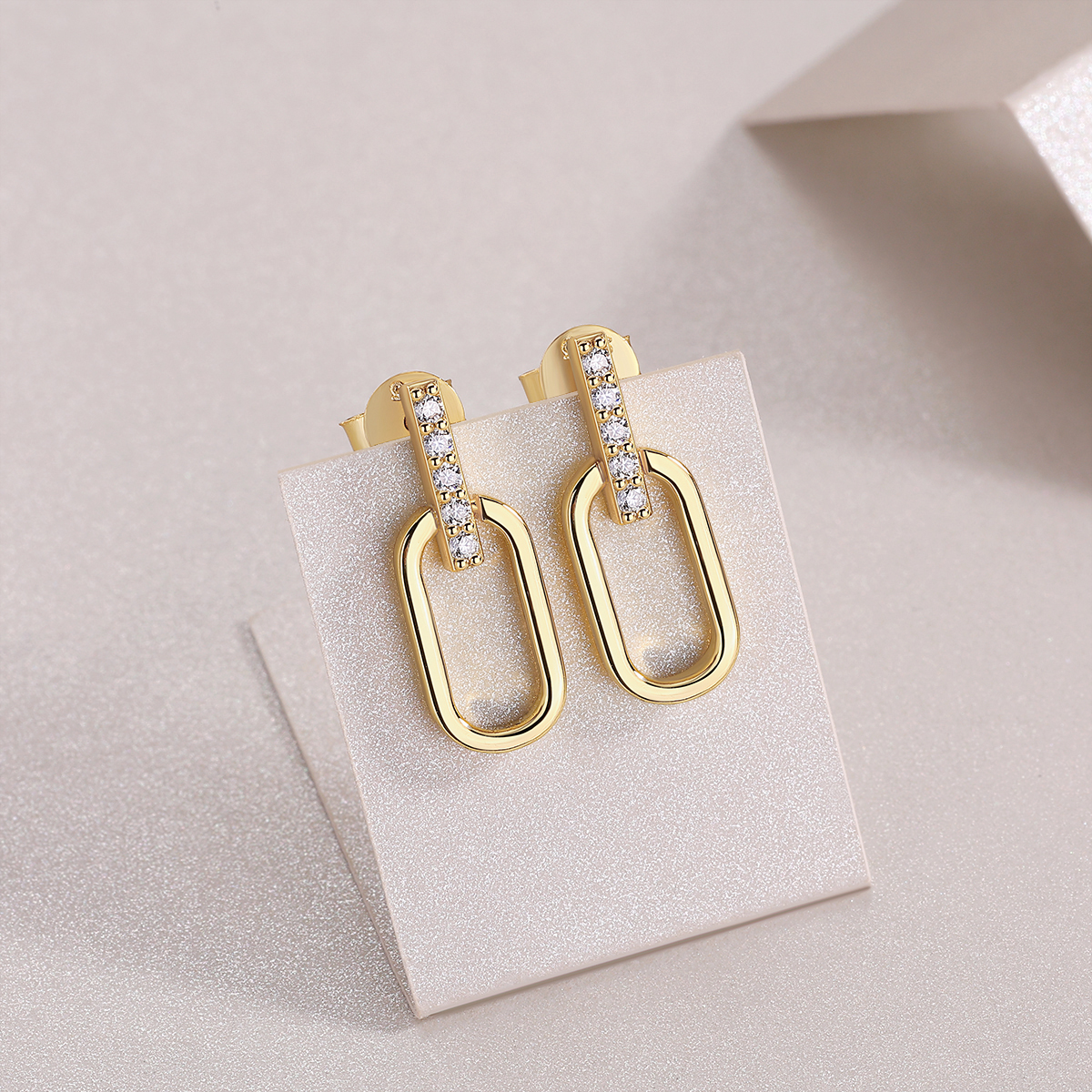 Aloof - Top-quality Moissanite Luxury, Fashionable And Light Luxury Jewelry, Silver Stud