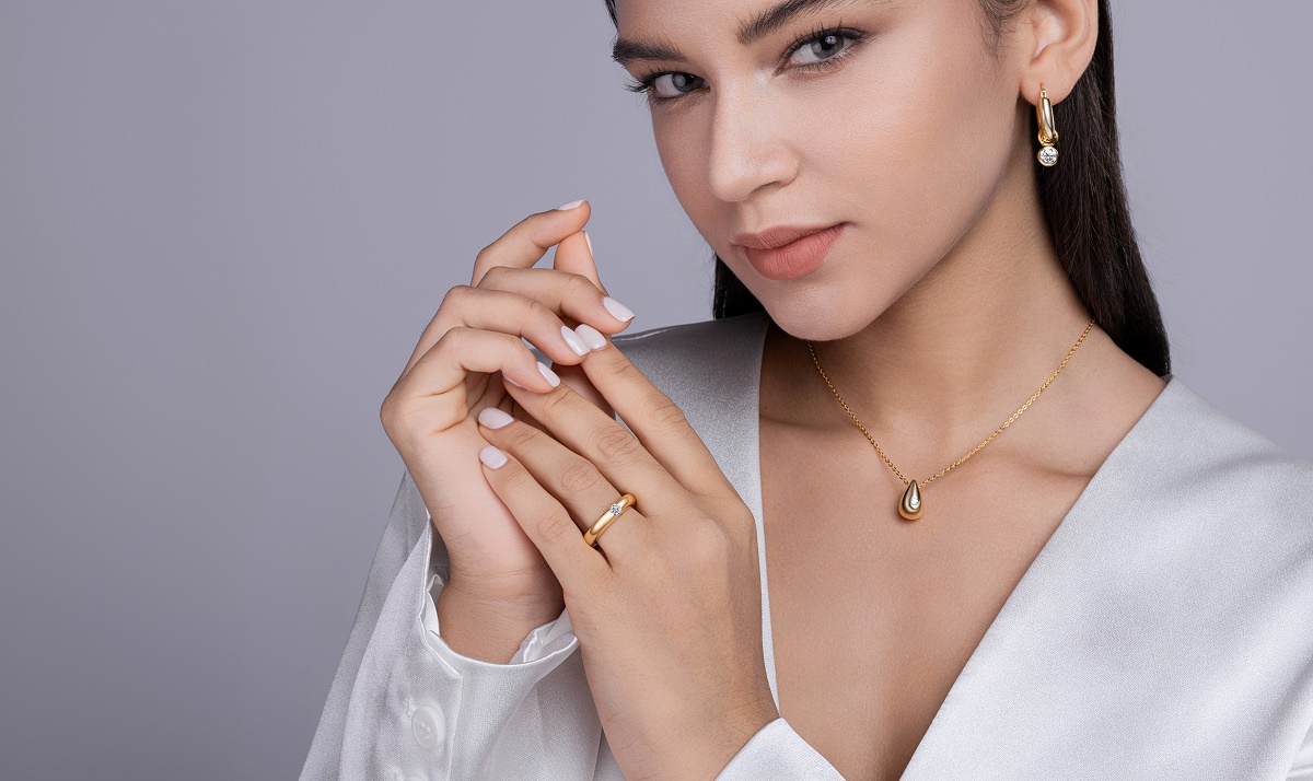 Angel Light Wing - A Luxurious And Fashionable Light Luxury Jewelry Silver Ring Set With