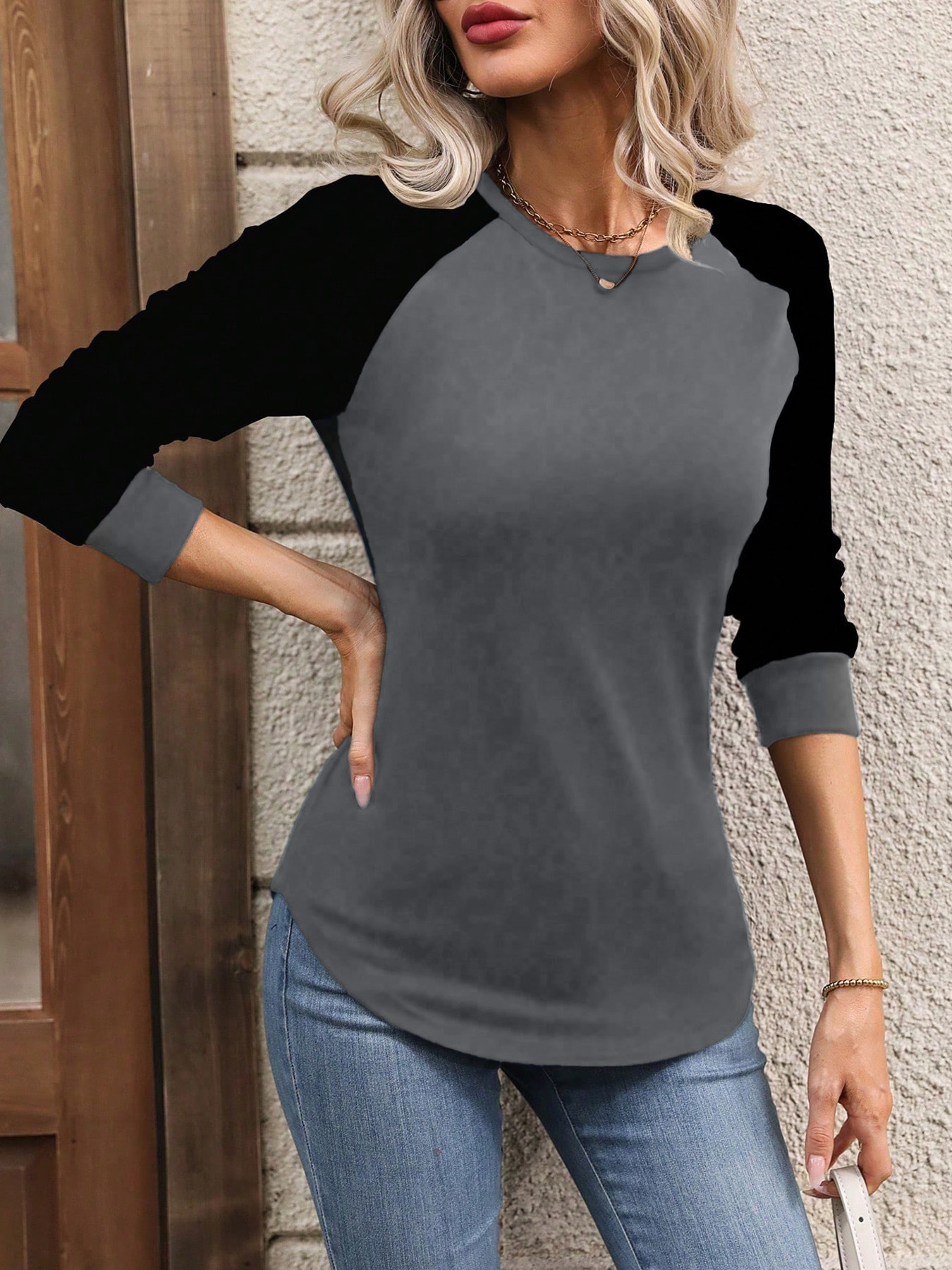 Autumn And Winter Women's TopsNew Knitwear Round Neck Brushed Contrasting Pure Color