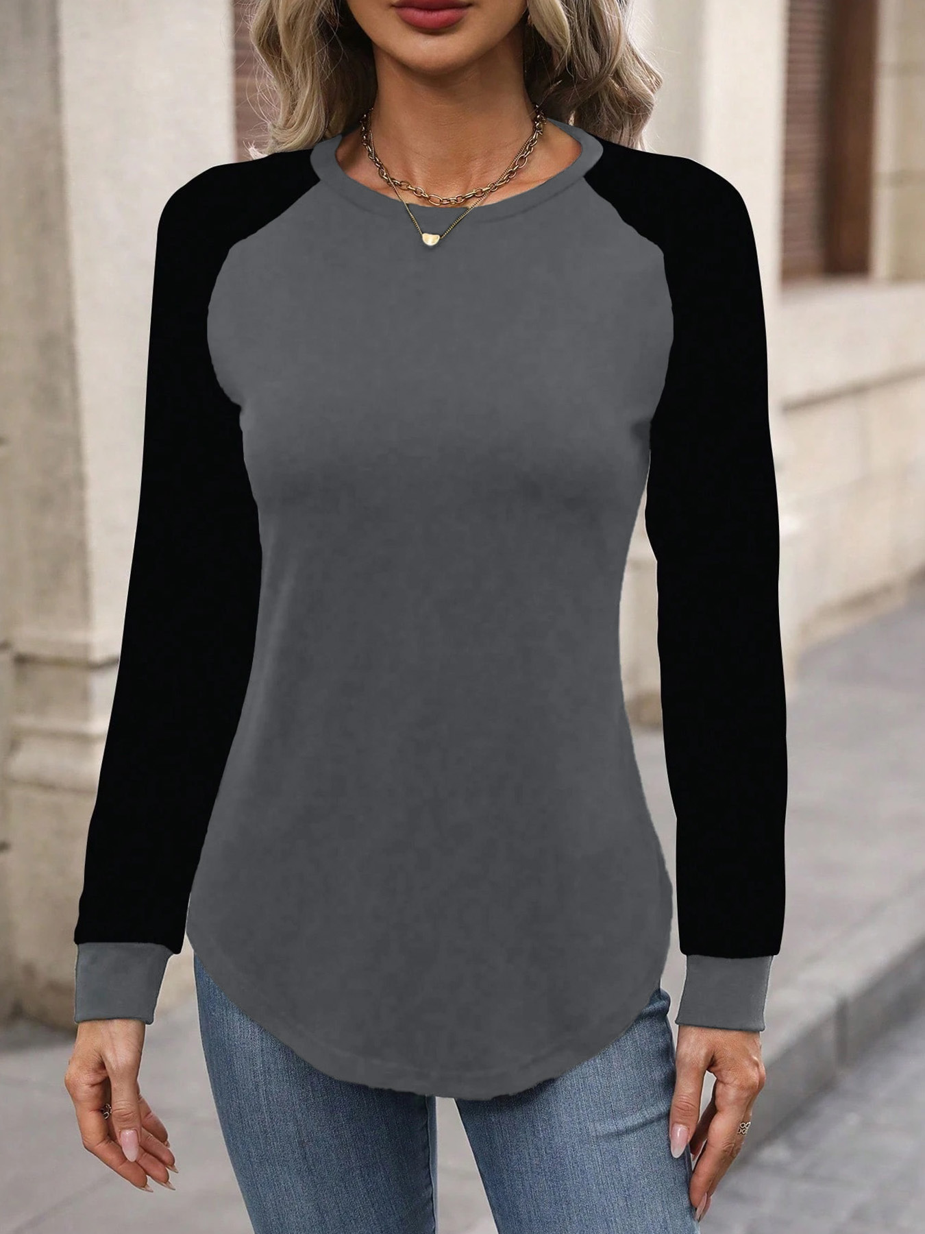 Autumn And Winter Women's TopsNew Knitwear Round Neck Brushed Contrasting Pure Color
