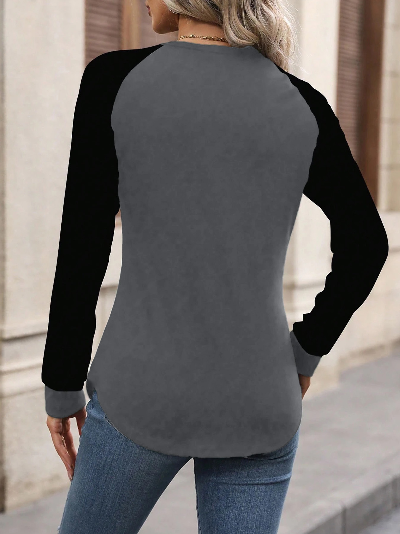 Autumn And Winter Women's TopsNew Knitwear Round Neck Brushed Contrasting Pure Color