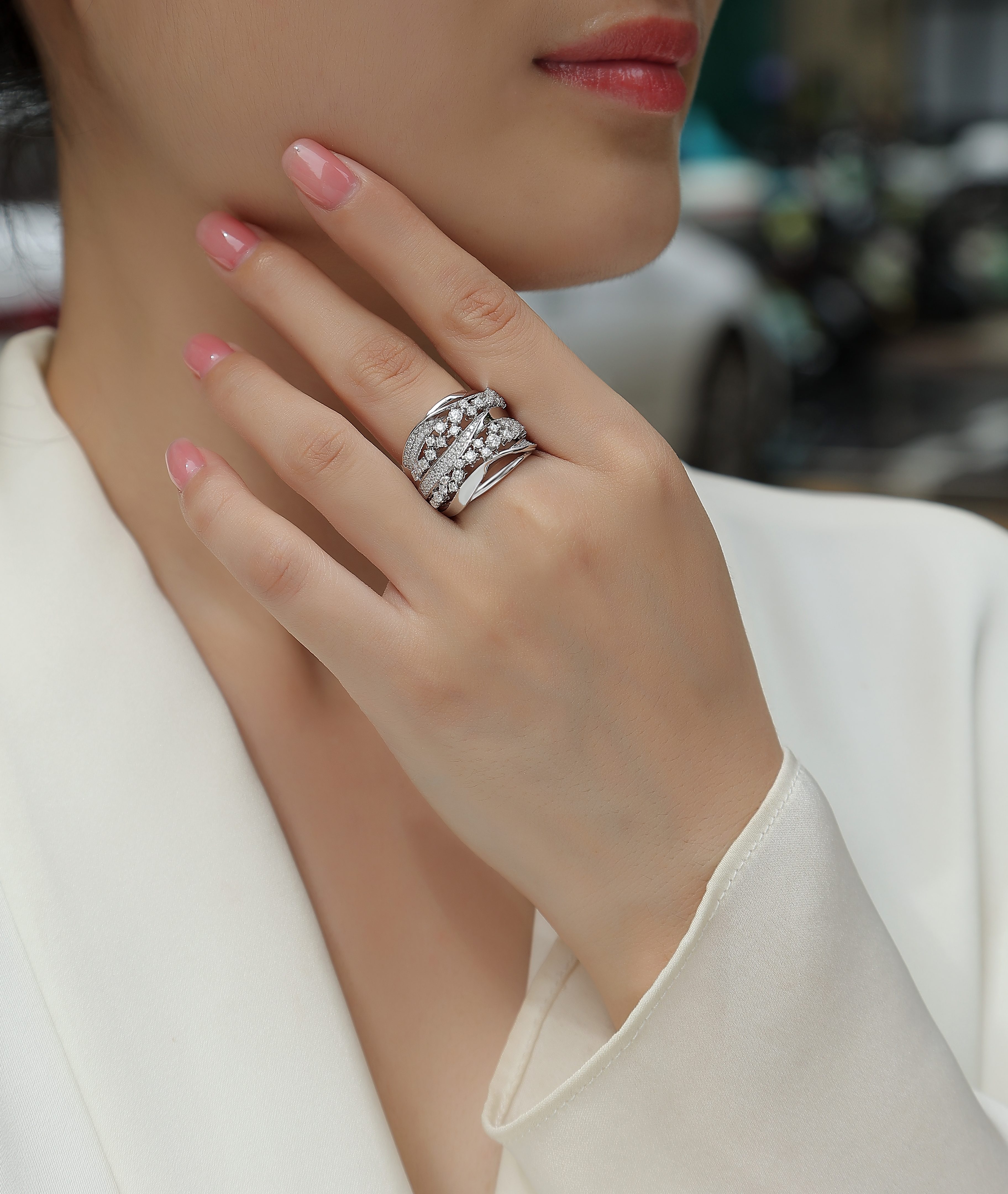 Blossoming All The Way - A Wedding Ring Set With Top-quality Moissanite, Silver And