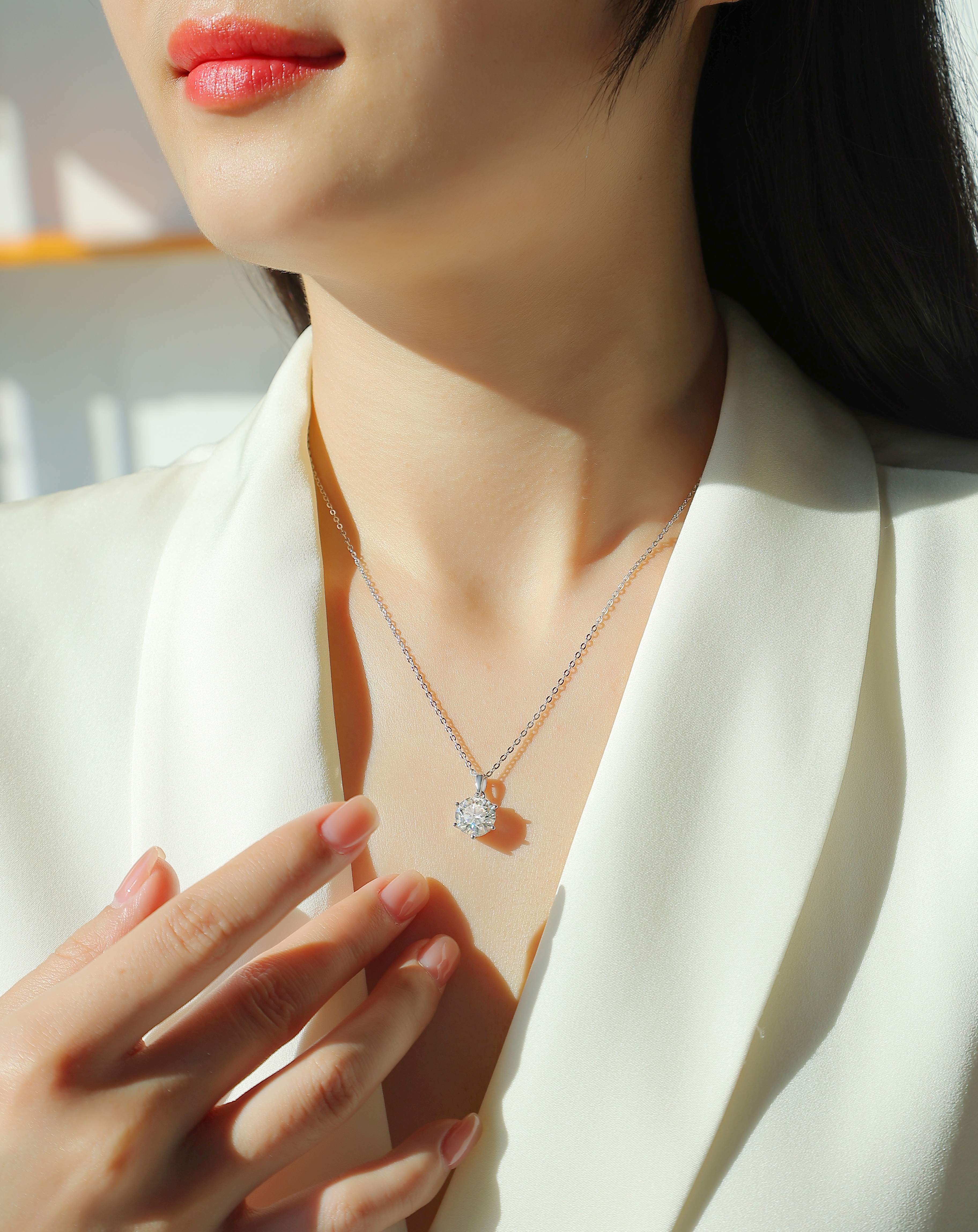Breeze Dance - A Fashionable And Trendy Necklace Pendant Set With Top-quality Moissanite