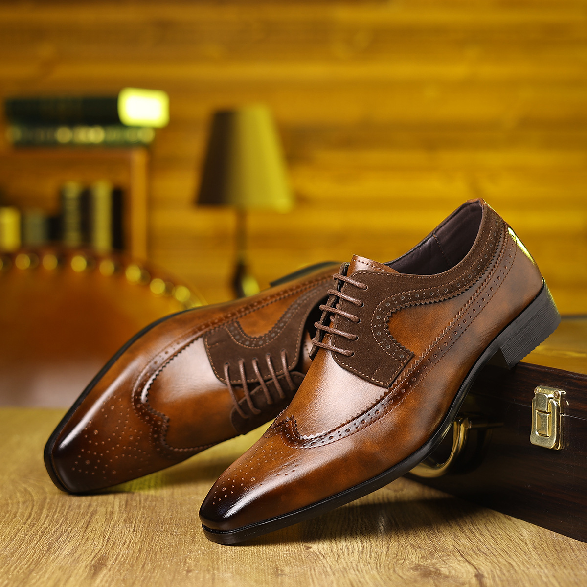 British Brogue Carved Leather Shoes, Pointed Toe Lace-Up Men's Business Wedding Shoes