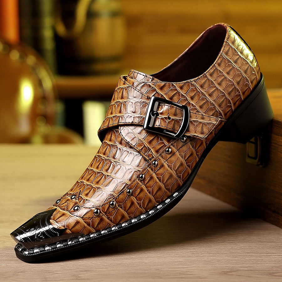 British Retro Monk Shoes, Crocodile Pattern Pointed Leather Shoes With Buckles And Rivets