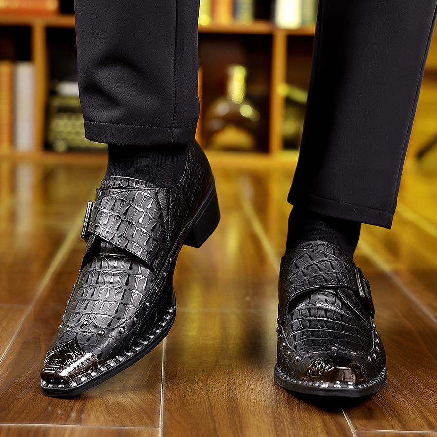 British Retro Monk Shoes, Crocodile Pattern Pointed Leather Shoes With Buckles And Rivets
