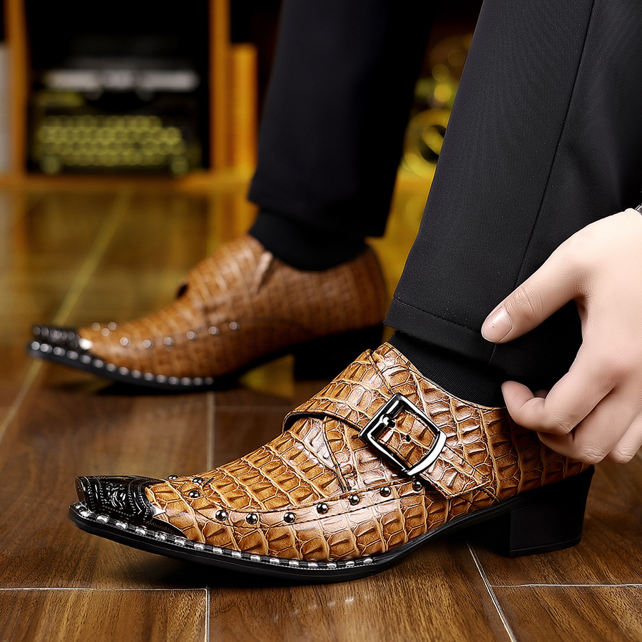 British Retro Monk Shoes, Crocodile Pattern Pointed Leather Shoes With Buckles And Rivets