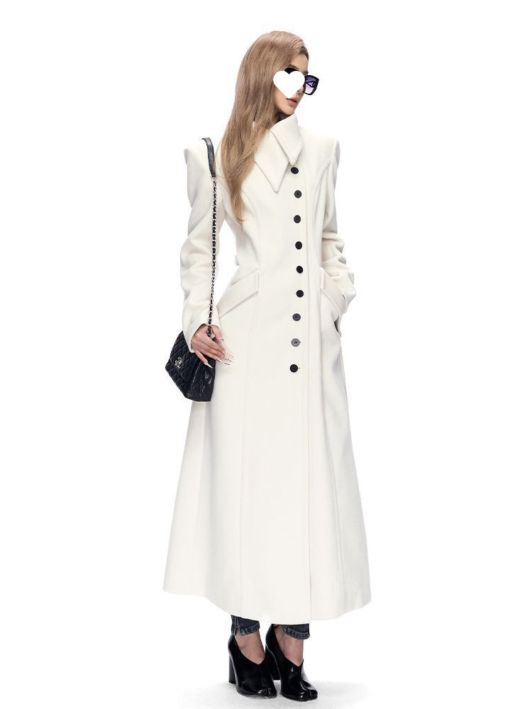 British-style Hepburn-style Coat