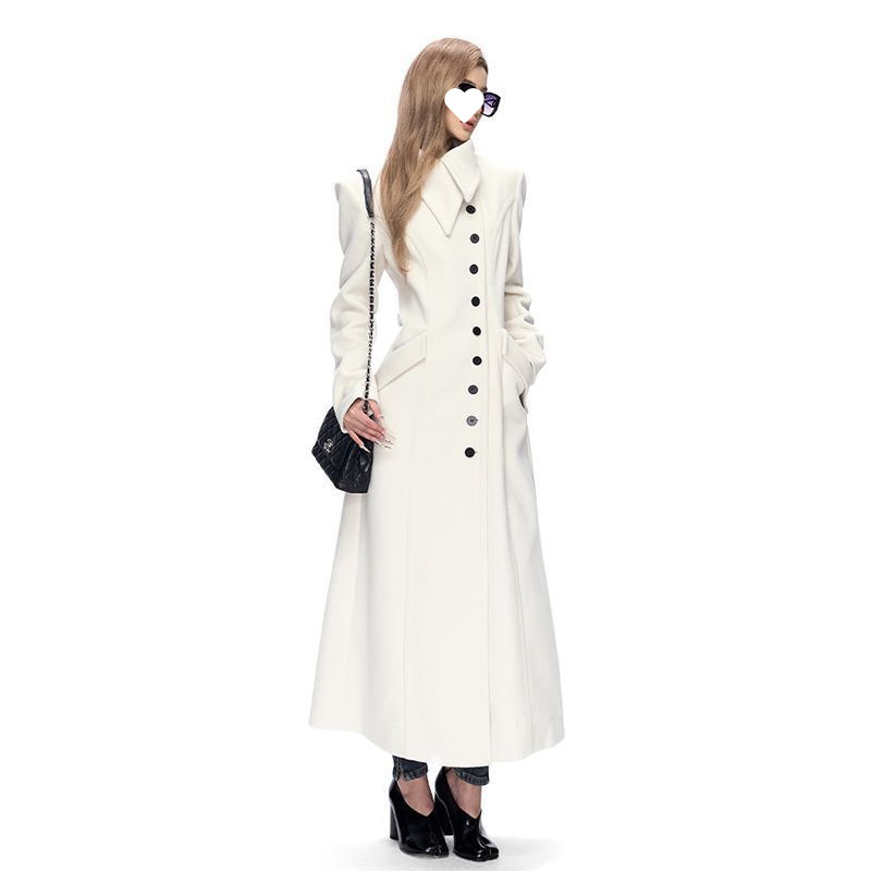 British-style Hepburn-style Coat