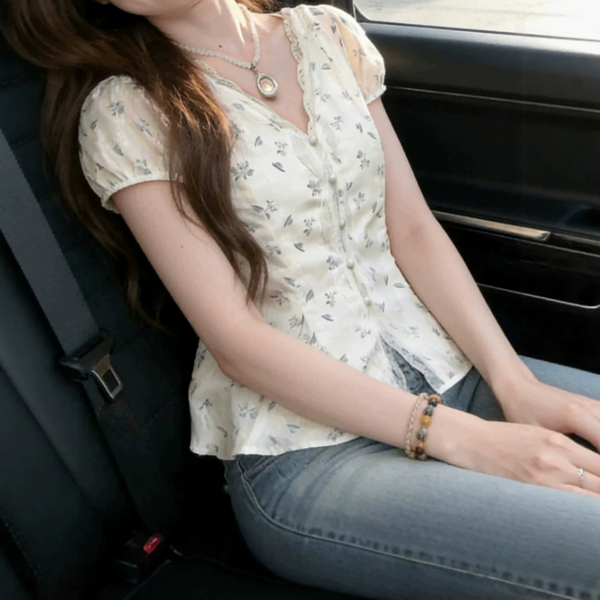 Delicate Lace Trim Floral V-Neck Shirt