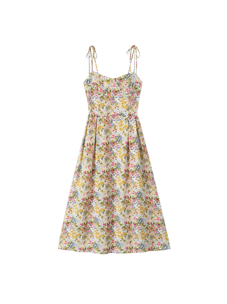 Elegant Figure-flattering Gown For A Sophisticated Lady