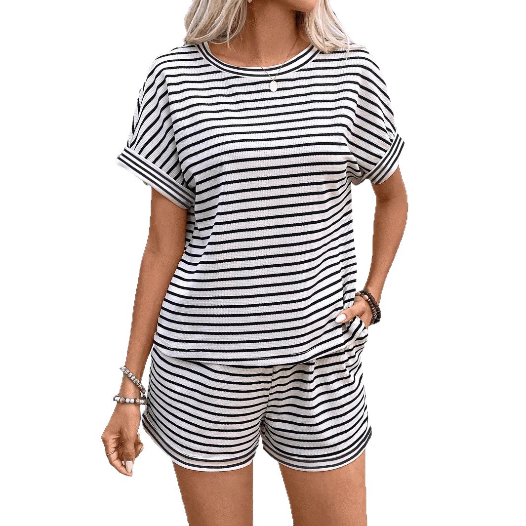 Elegant Waffle-Weave Striped Loose-Fit Womens Casual Two-Piece Set