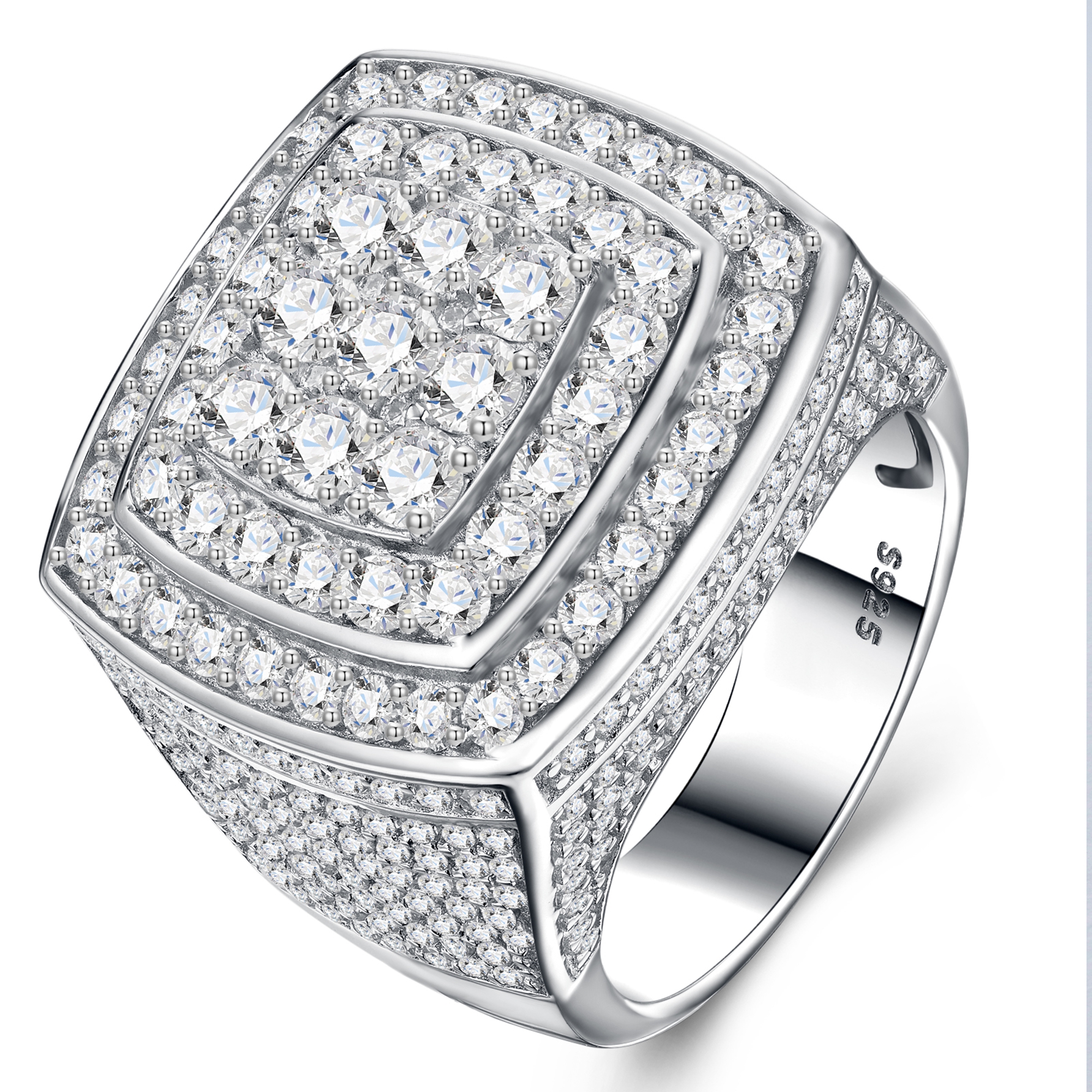 Engraved With Top-quality Moissanite, This Luxurious And Fashionable Minimalist Jewelry