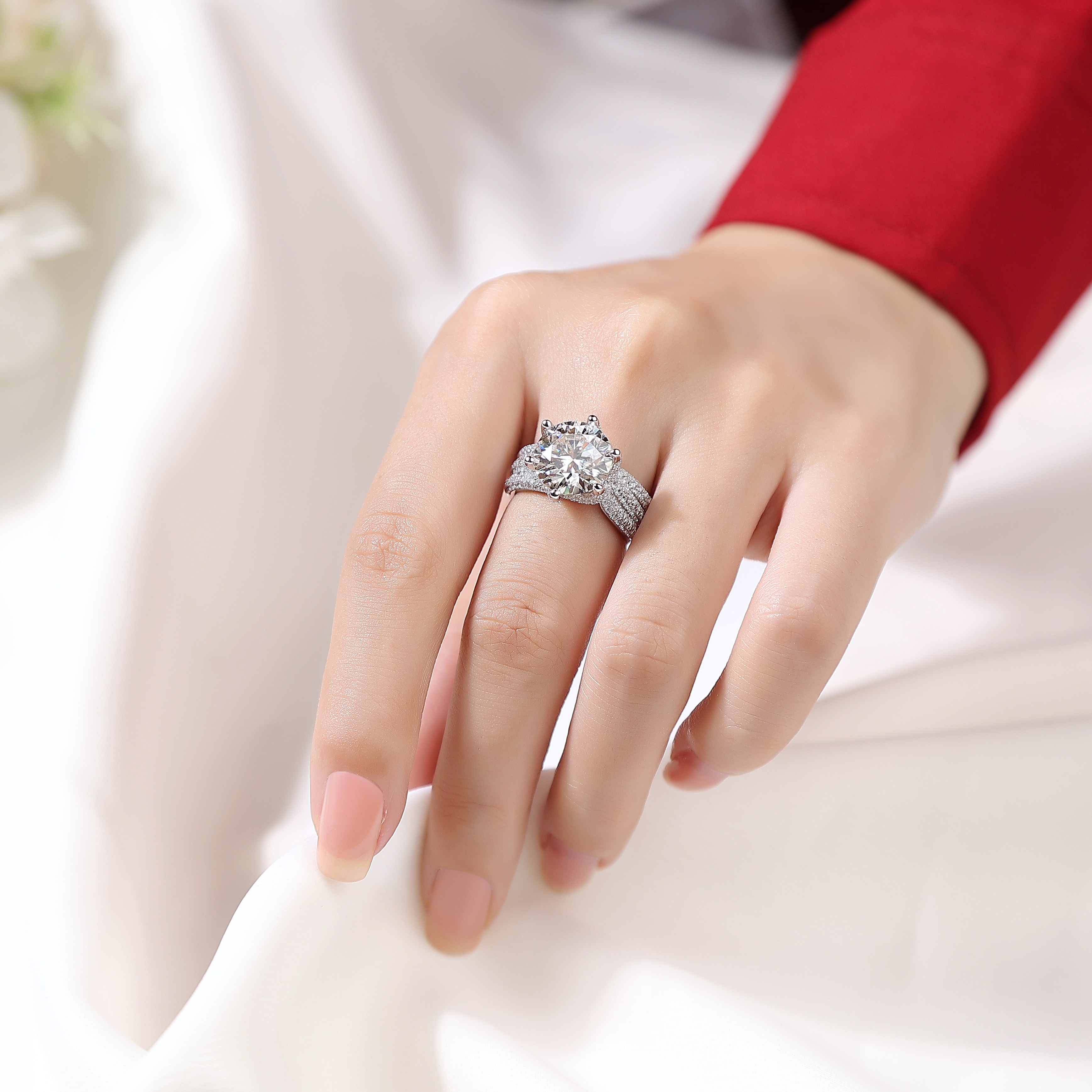 Eternal Vow - A Wedding Ring Set With 5-carat Top-quality Moissanite Silver And