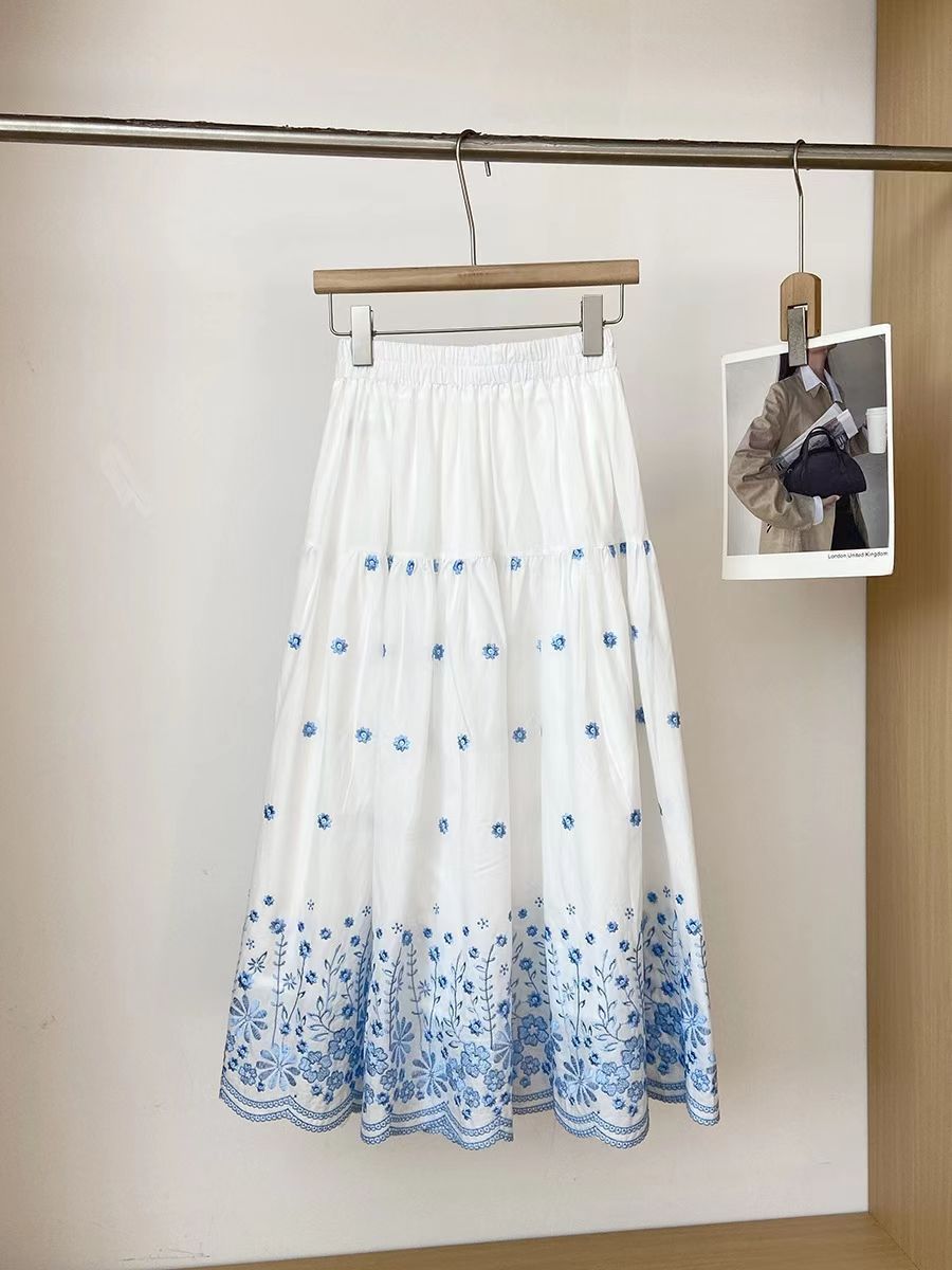 Ethereally Chic And Elegant Blue-and-white Porcelain Inspired Embroidered Long Dress