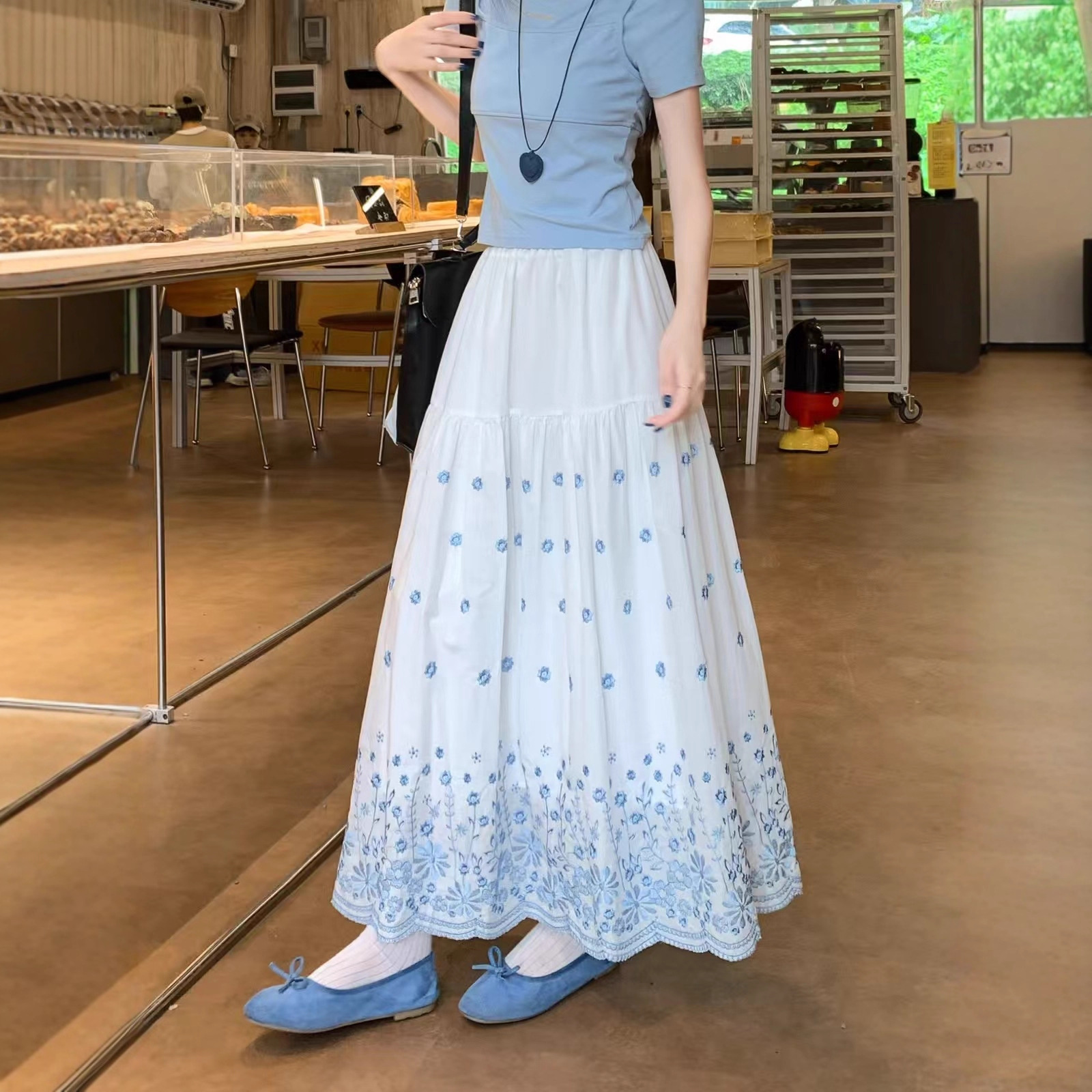 Ethereally Chic And Elegant Blue-and-white Porcelain Inspired Embroidered Long Dress