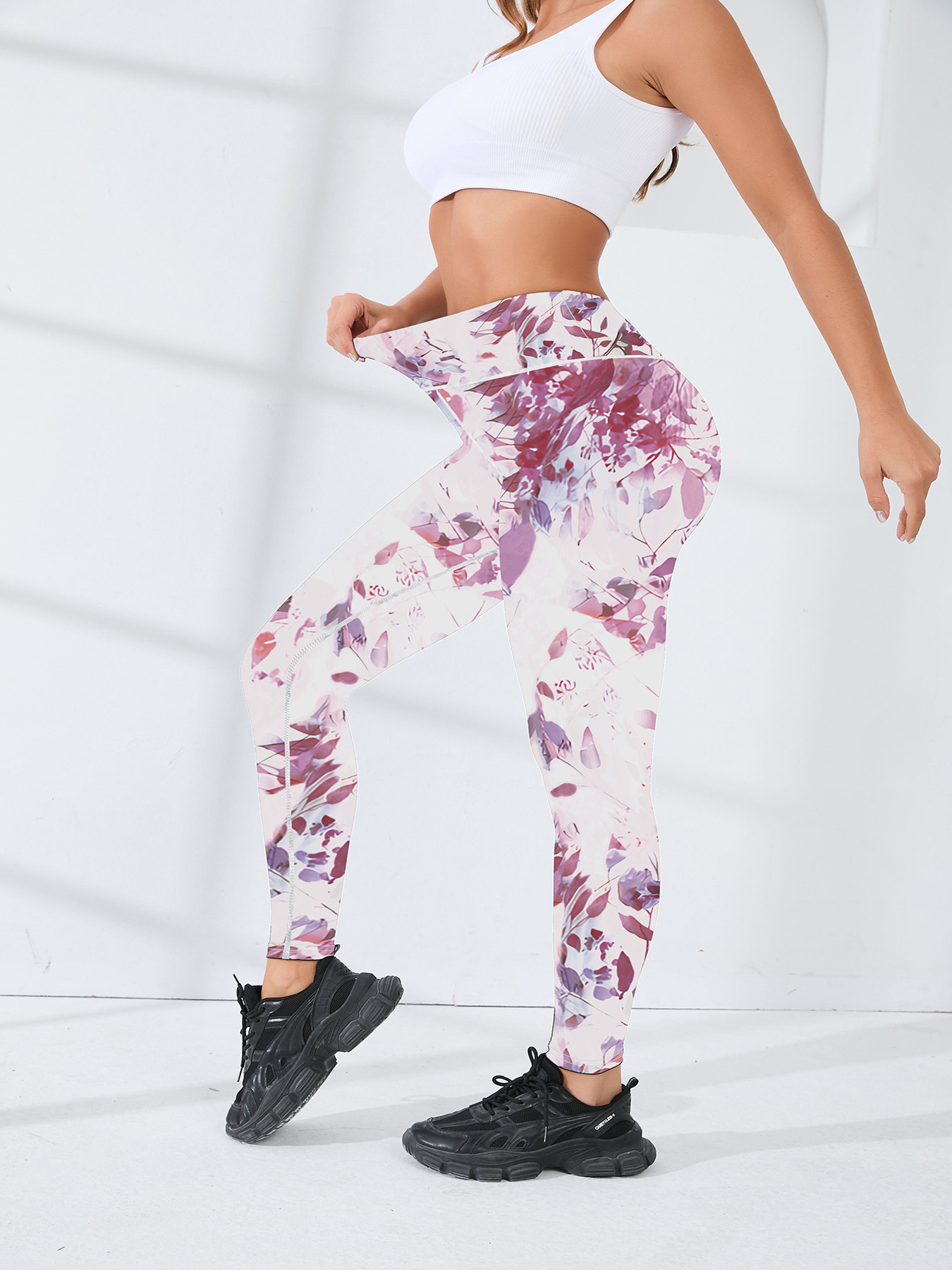 European And American New Yoga Pants, Slim Fit, Christmas Digital Print, Comfortable