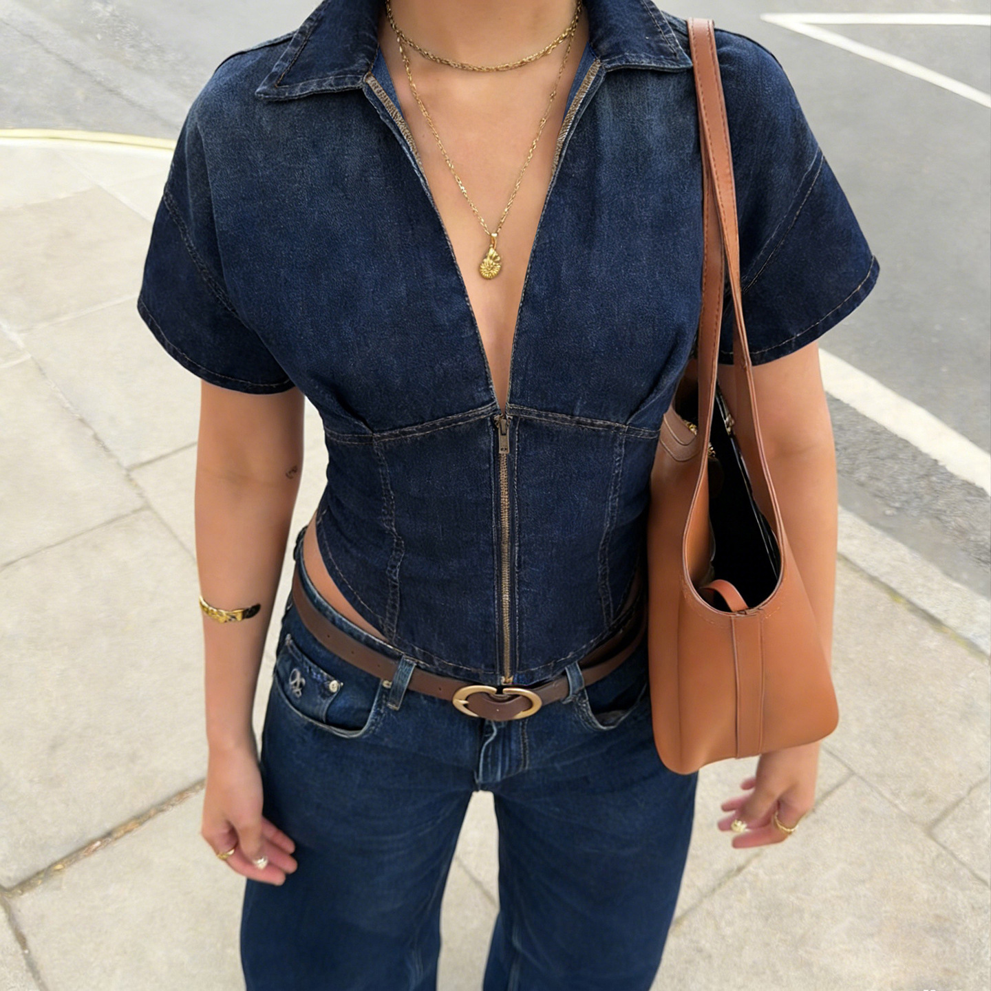 European And American Style Casual Commute Fitted Waist V Neck Short Sleeve Top