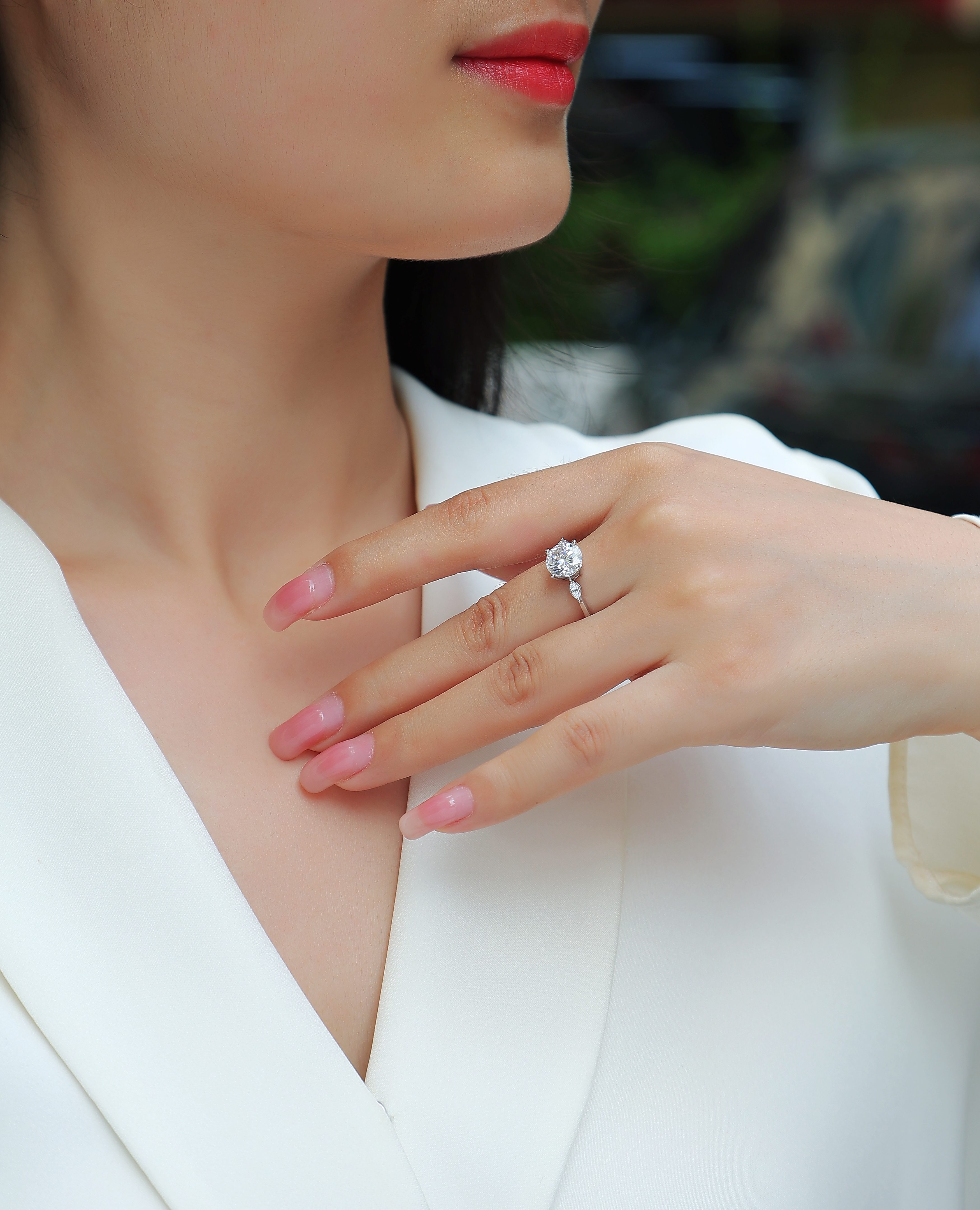 Fish Jumps Over Starlight - A Wedding Ring Set With 2-carat Top-quality Moissanite Silver