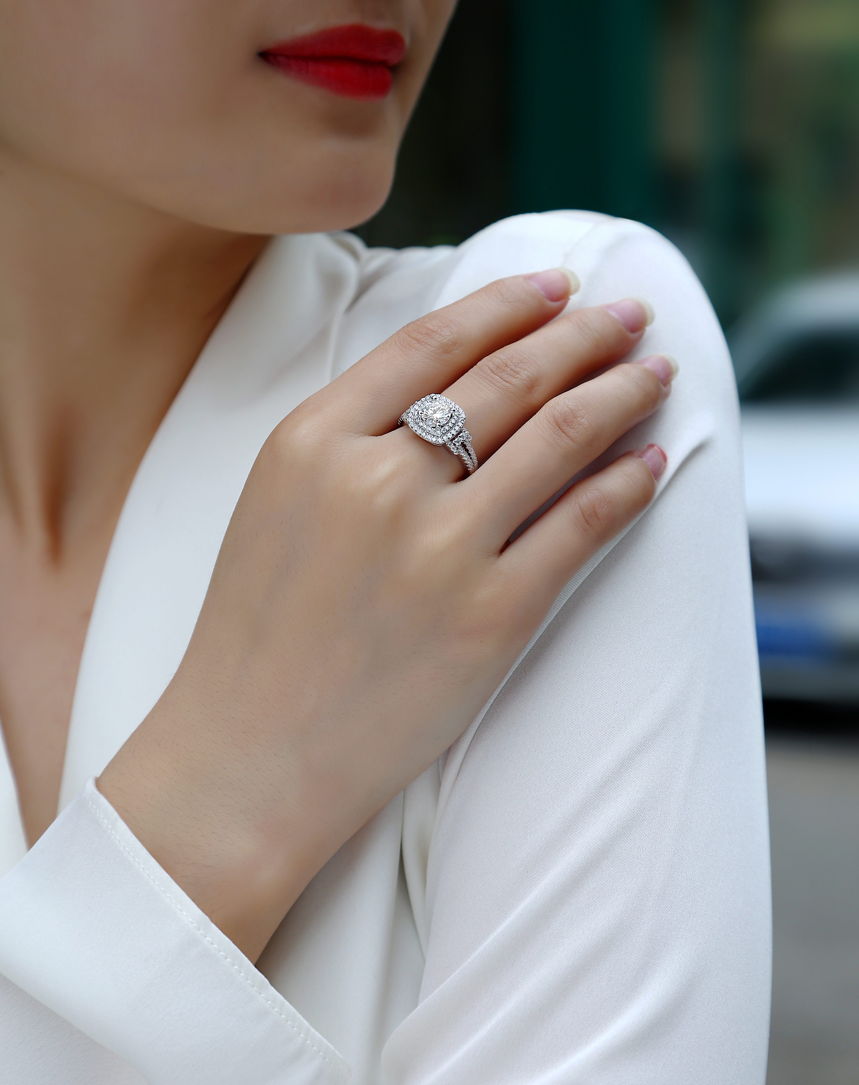 Golden Sunset - A Wedding Ring Set With 1-carat Top-quality Moissanite Silver And