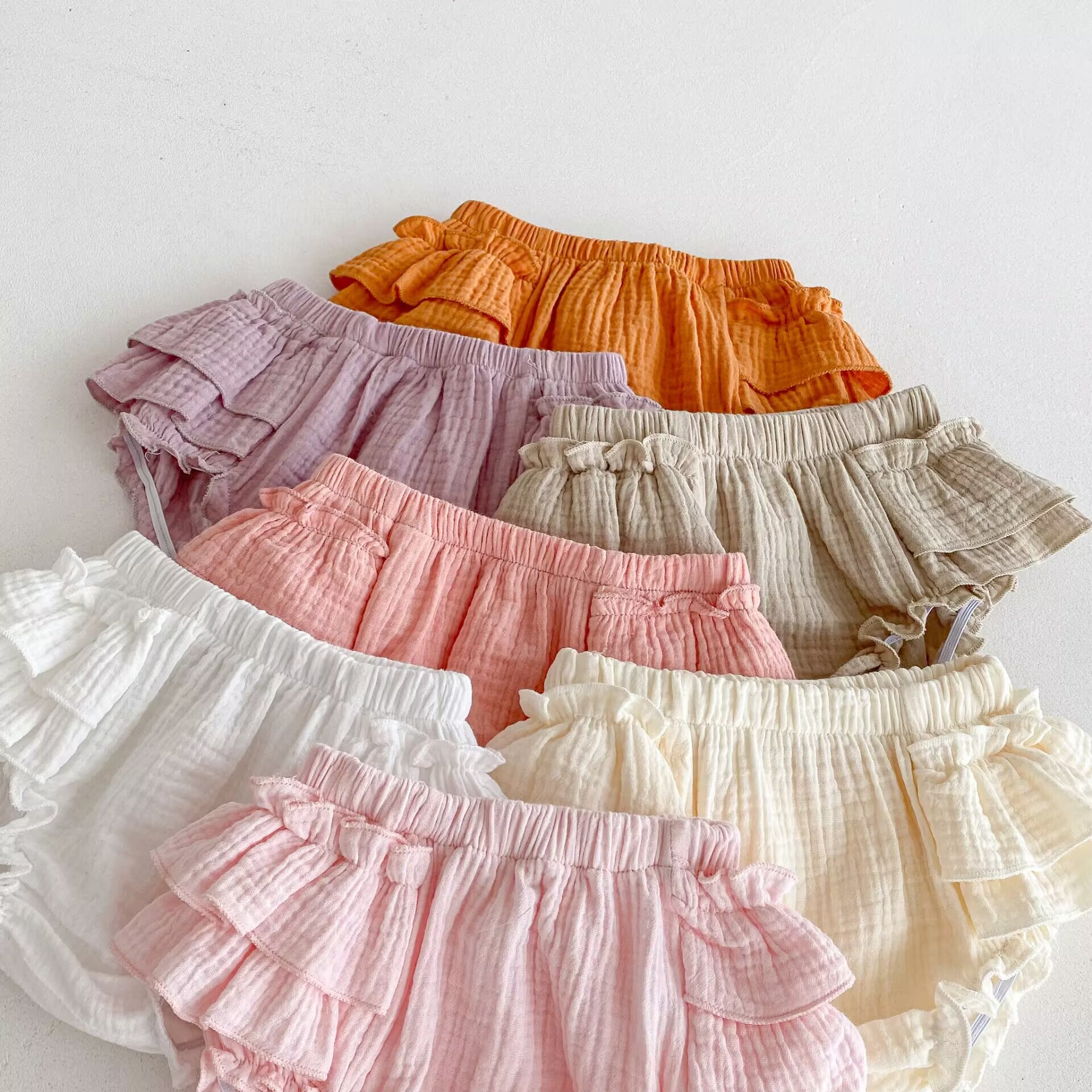 Lace-trimmed All-cotton Lantern Shorts For Girls