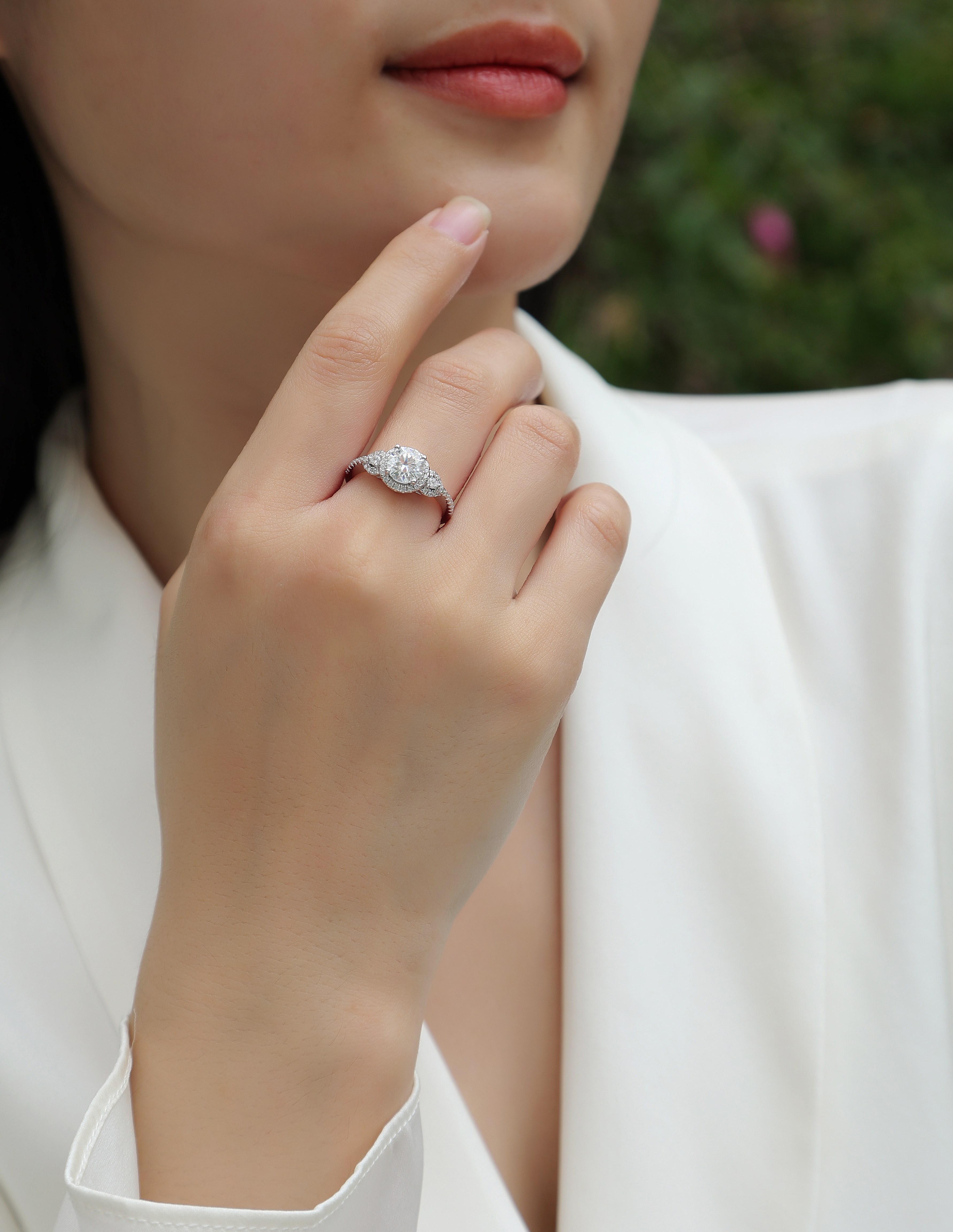 Lake Baikal - Set With 1-carat Top-quality Moissanite, Silver And Platinum-plated Diamond