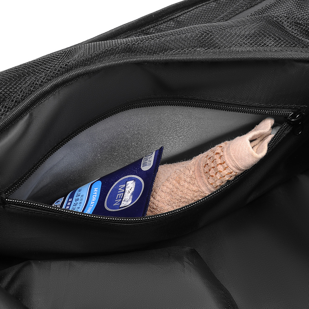 Large-capacity Water-resistant Handbag With Dry-wet Separation