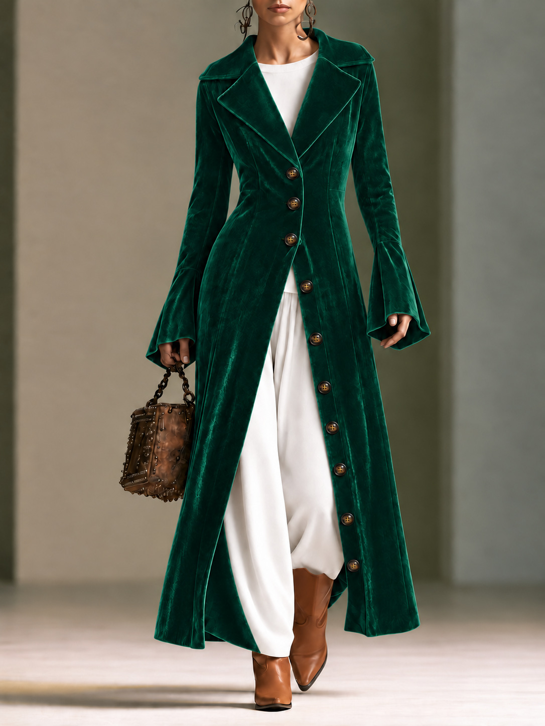 Long Velvet Coat With A Large Lapel Slim Fit