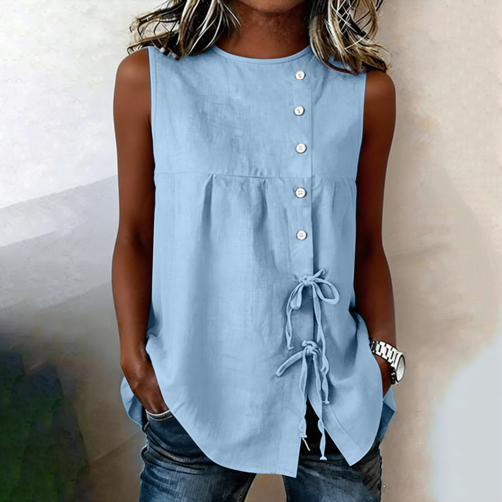 Loose-fit Sleeveless Shirt Blouse