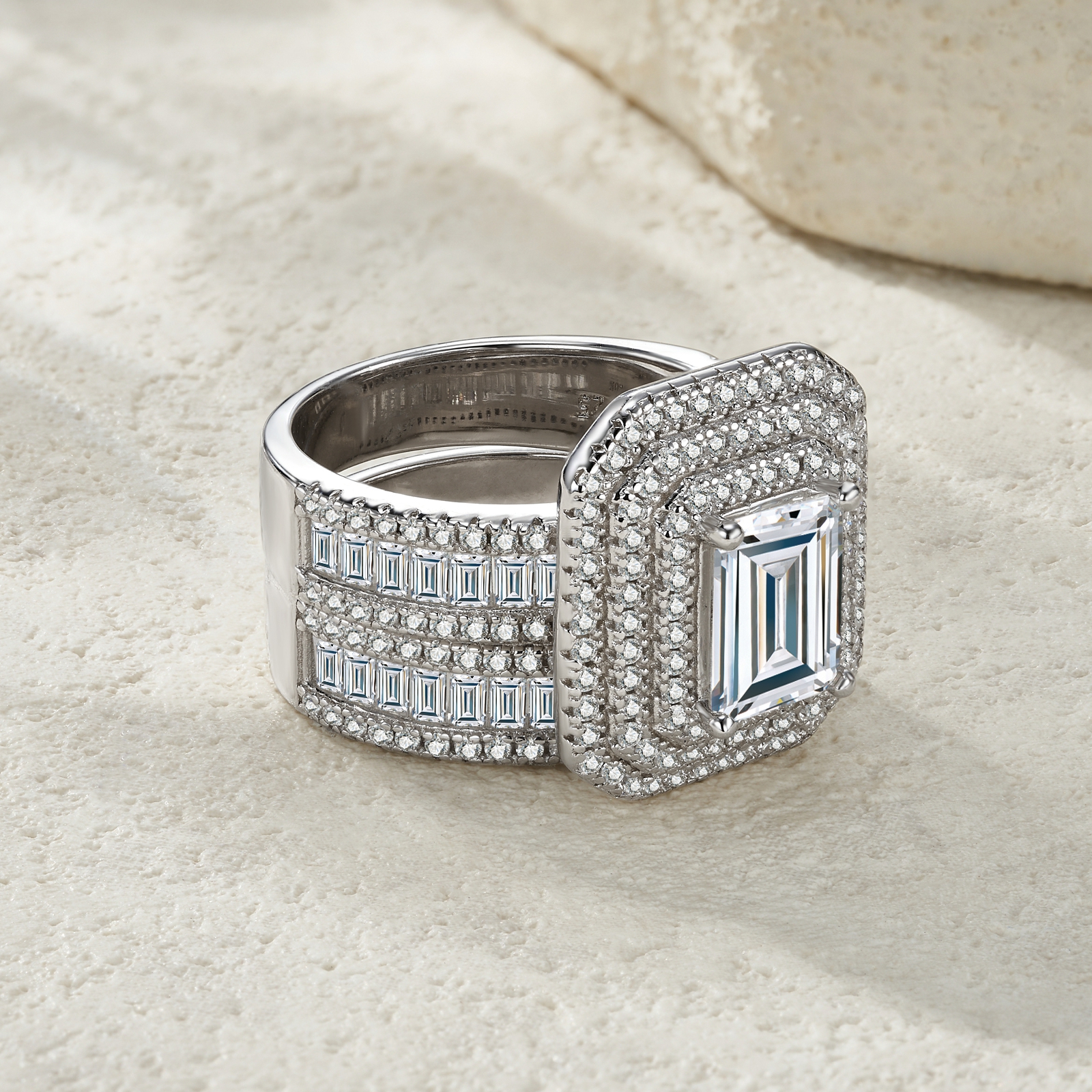 Luxury Fashionable Affordable Trend Jewelry Silver Ring Set With Top-Quality Moissanite