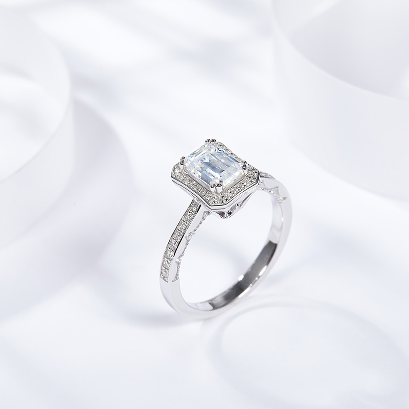 Luxury Fashionable Affordable Trend Jewelry Silver Ring Set With Top-Quality Moissanite