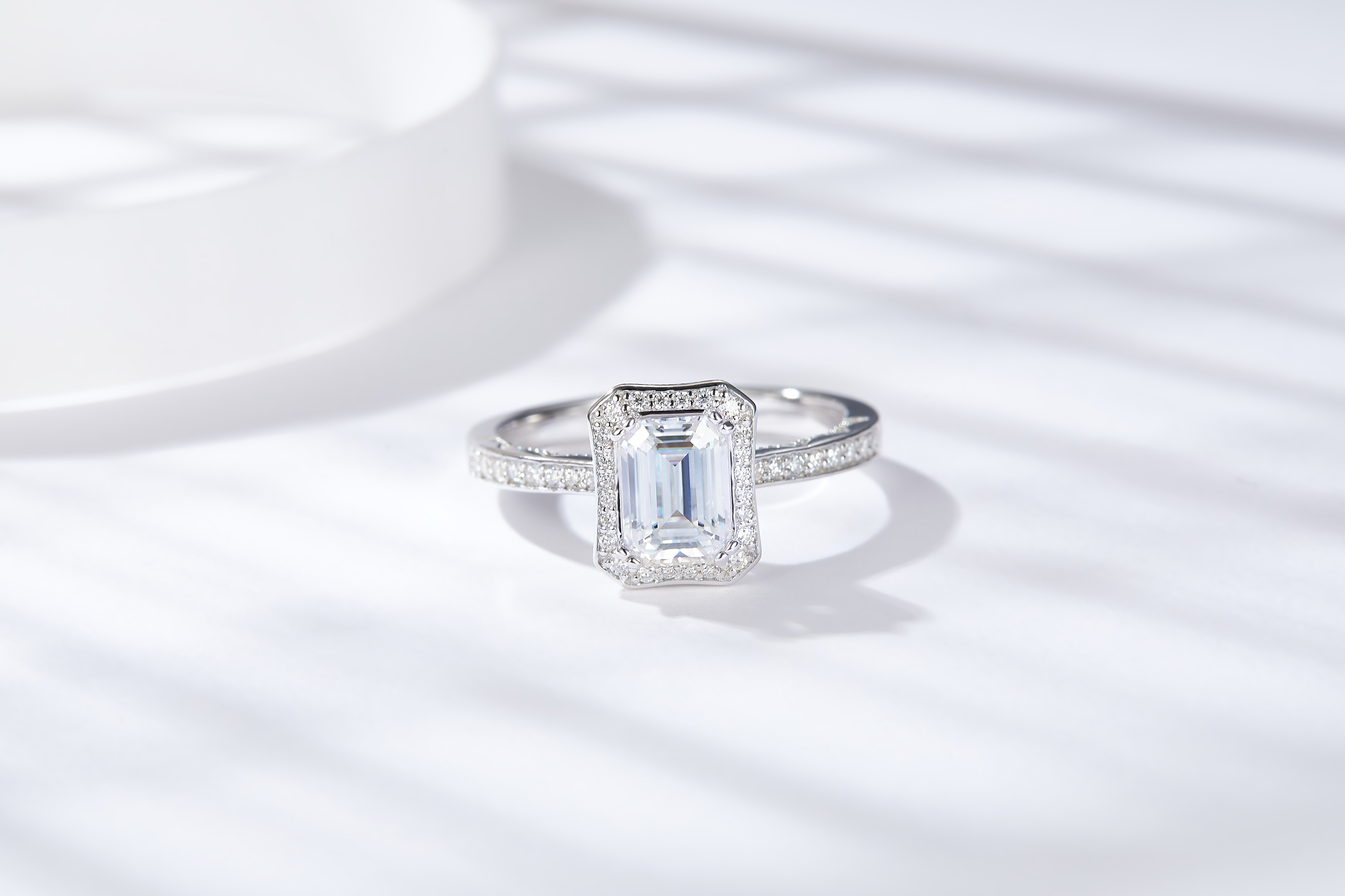 Luxury Fashionable Affordable Trend Jewelry Silver Ring Set With Top-Quality Moissanite