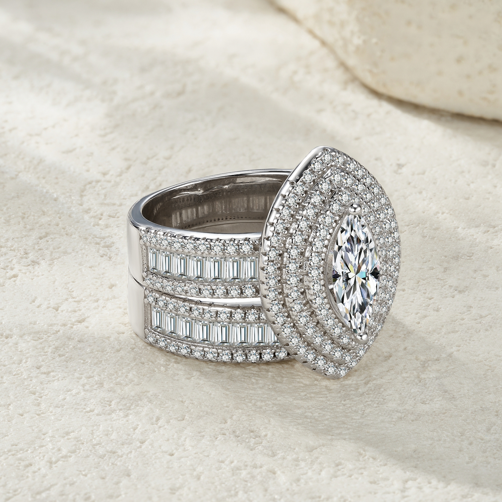 Luxury Fashionable Affordable Trend Jewelry Silver Ring Set With Top-Quality Moissanite