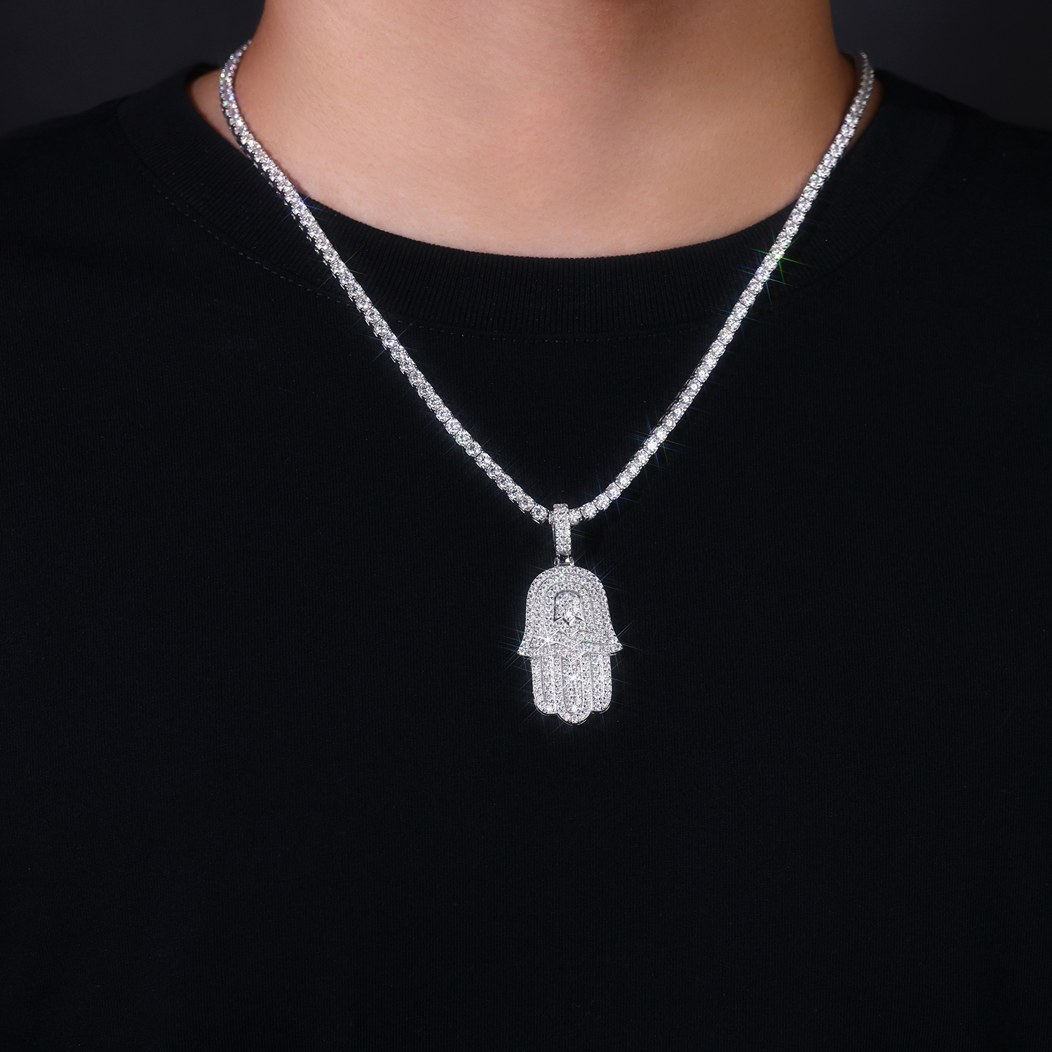 Master The Stars - A Fashionable And Trendy Necklace Pendant Set With Top-quality