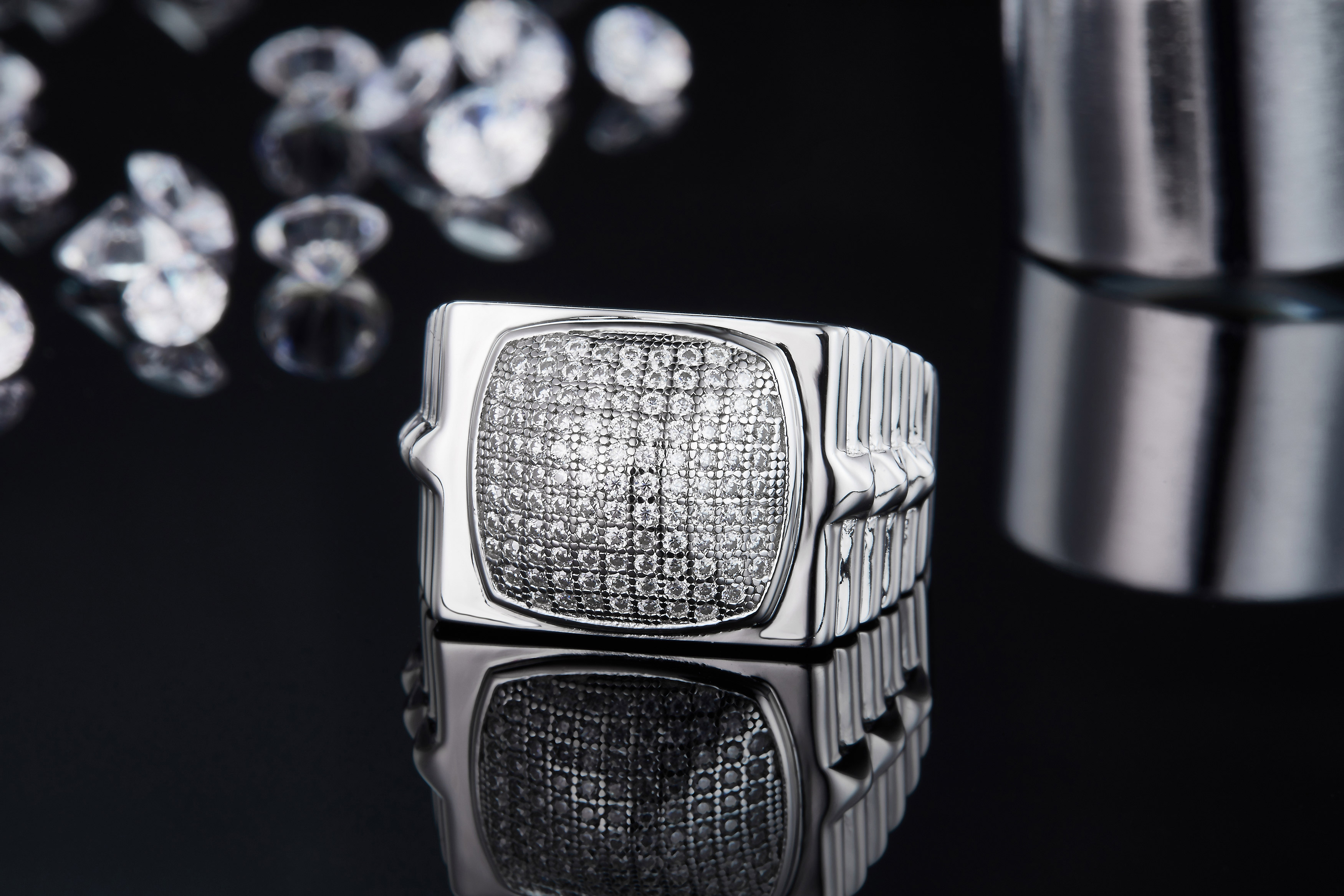 Men's Luxury And Fashionable Light Luxury Jewelry Silver Ring Silver-plated Platinum Set