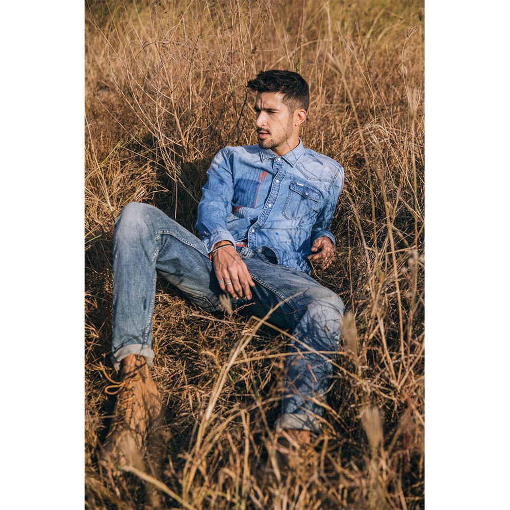 Men's washed jeans